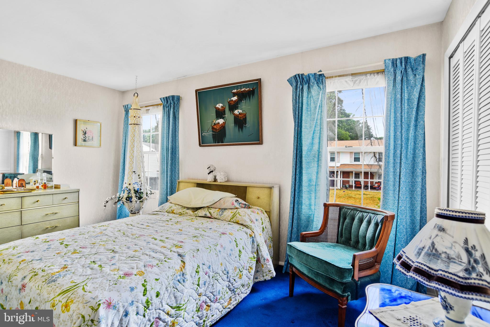 THE PROVINCES - Residential