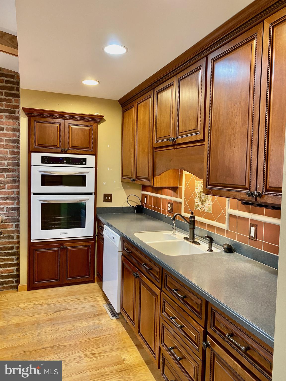 BEL AIR - Residential