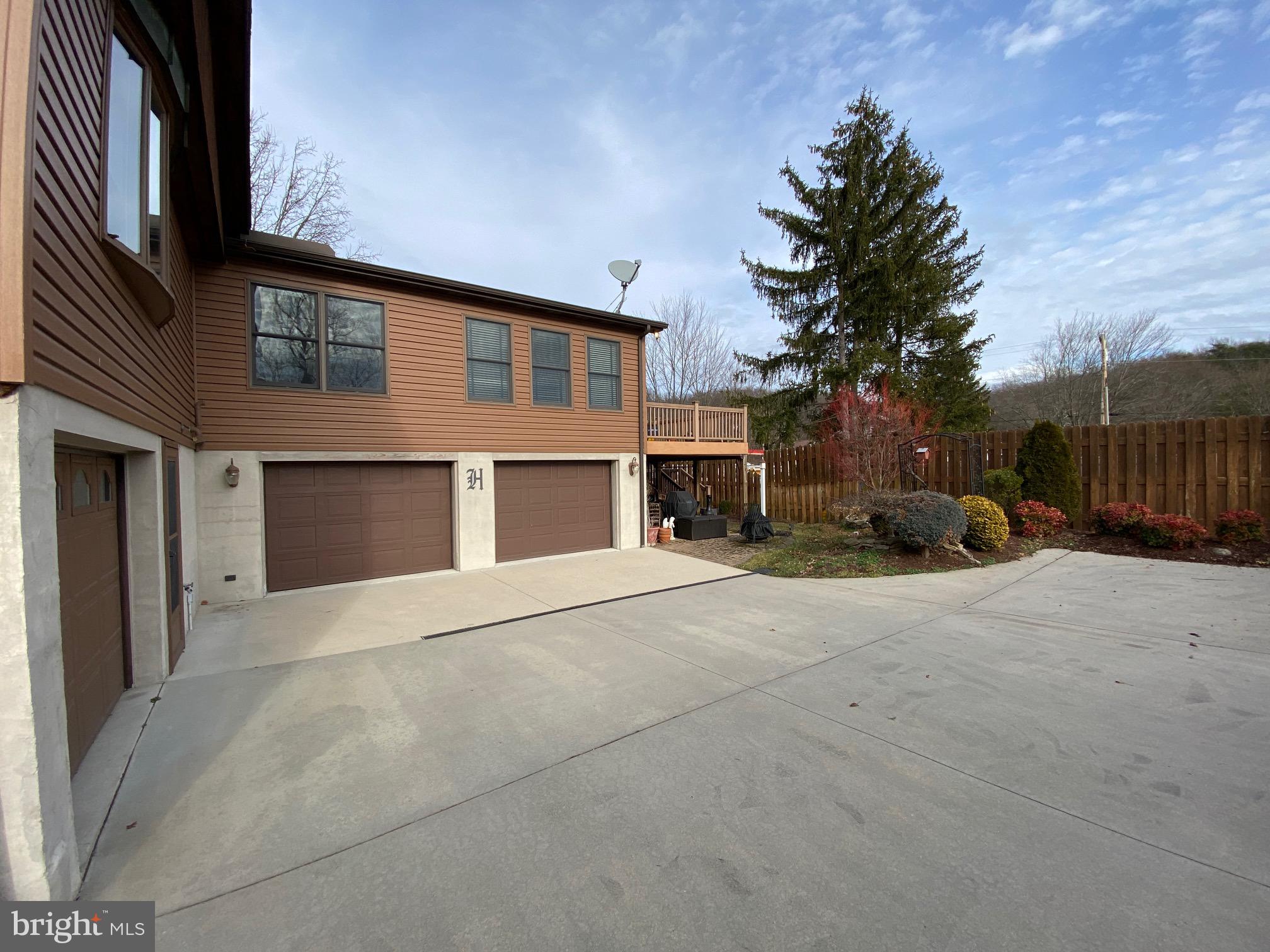 BEL AIR - Residential