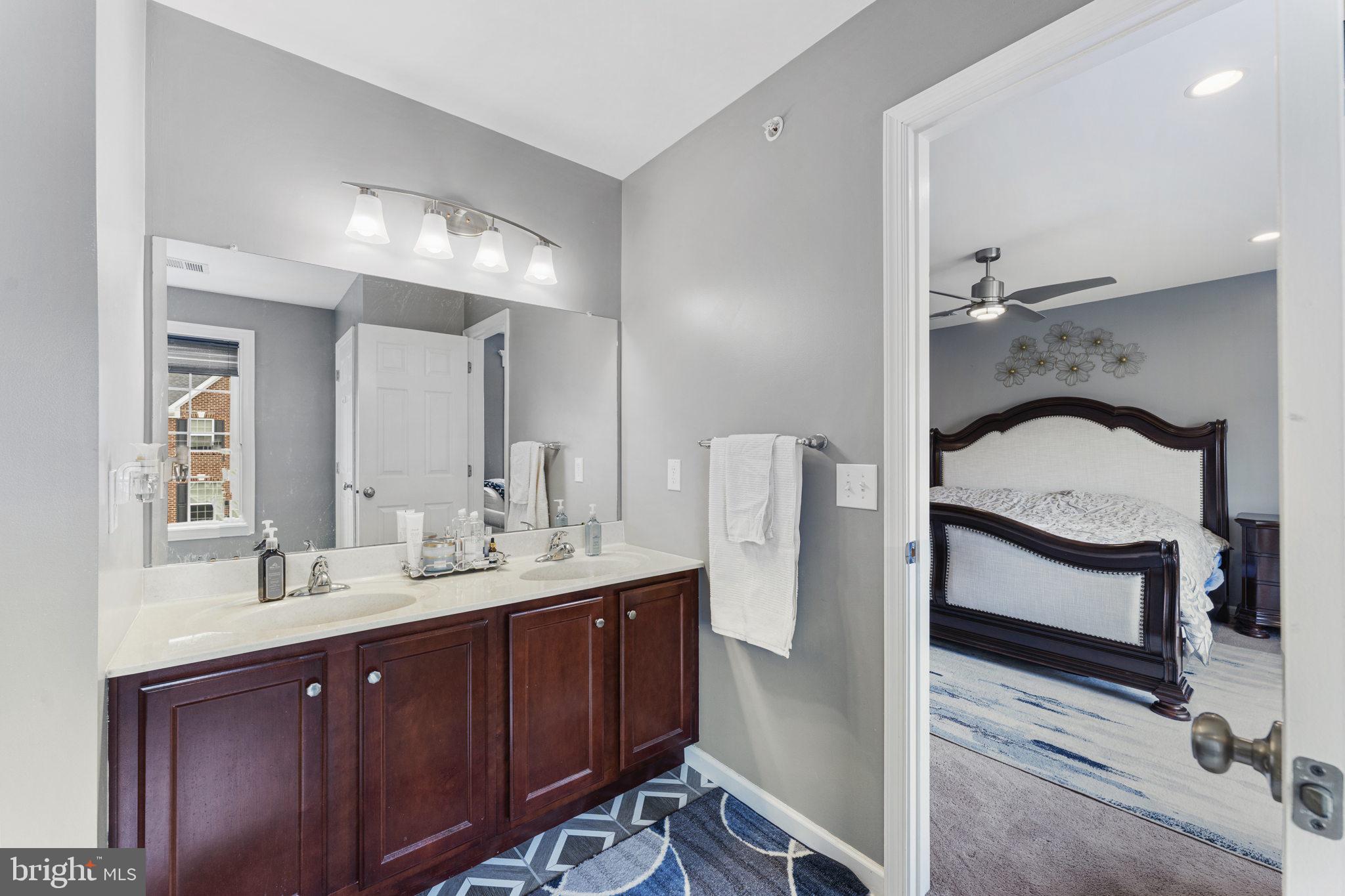 BERKELEY COURT - Residential