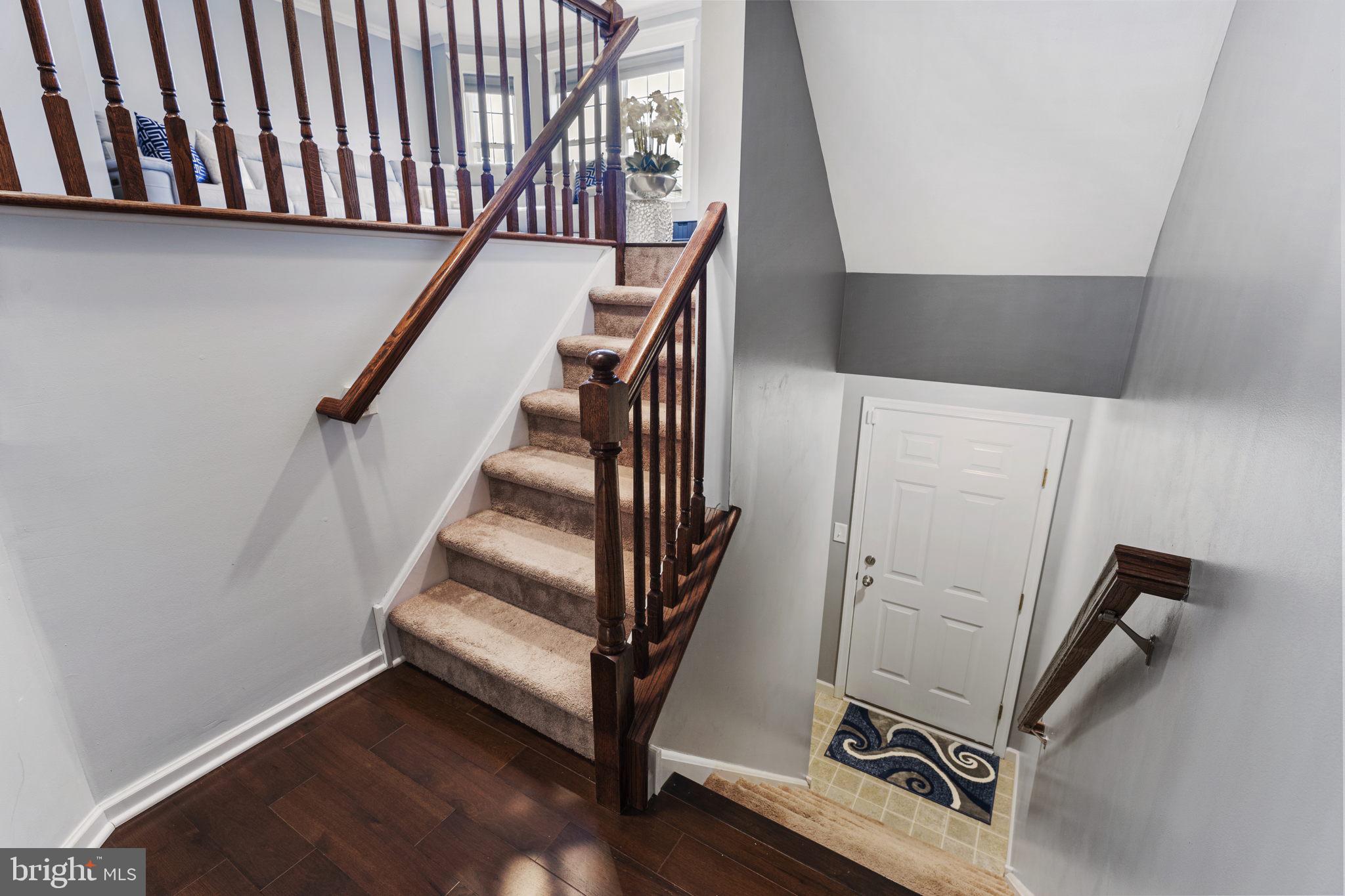 BERKELEY COURT - Residential