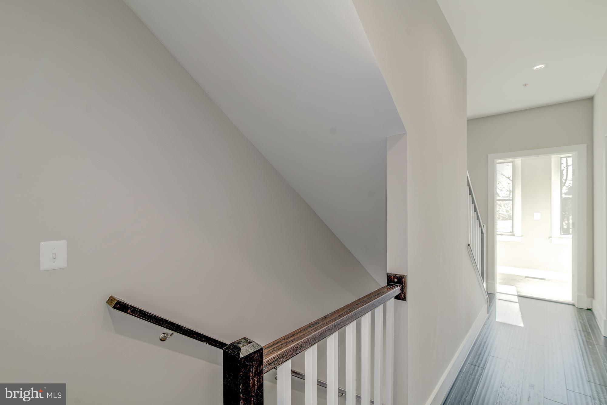 MAJESTY WEST - Residential