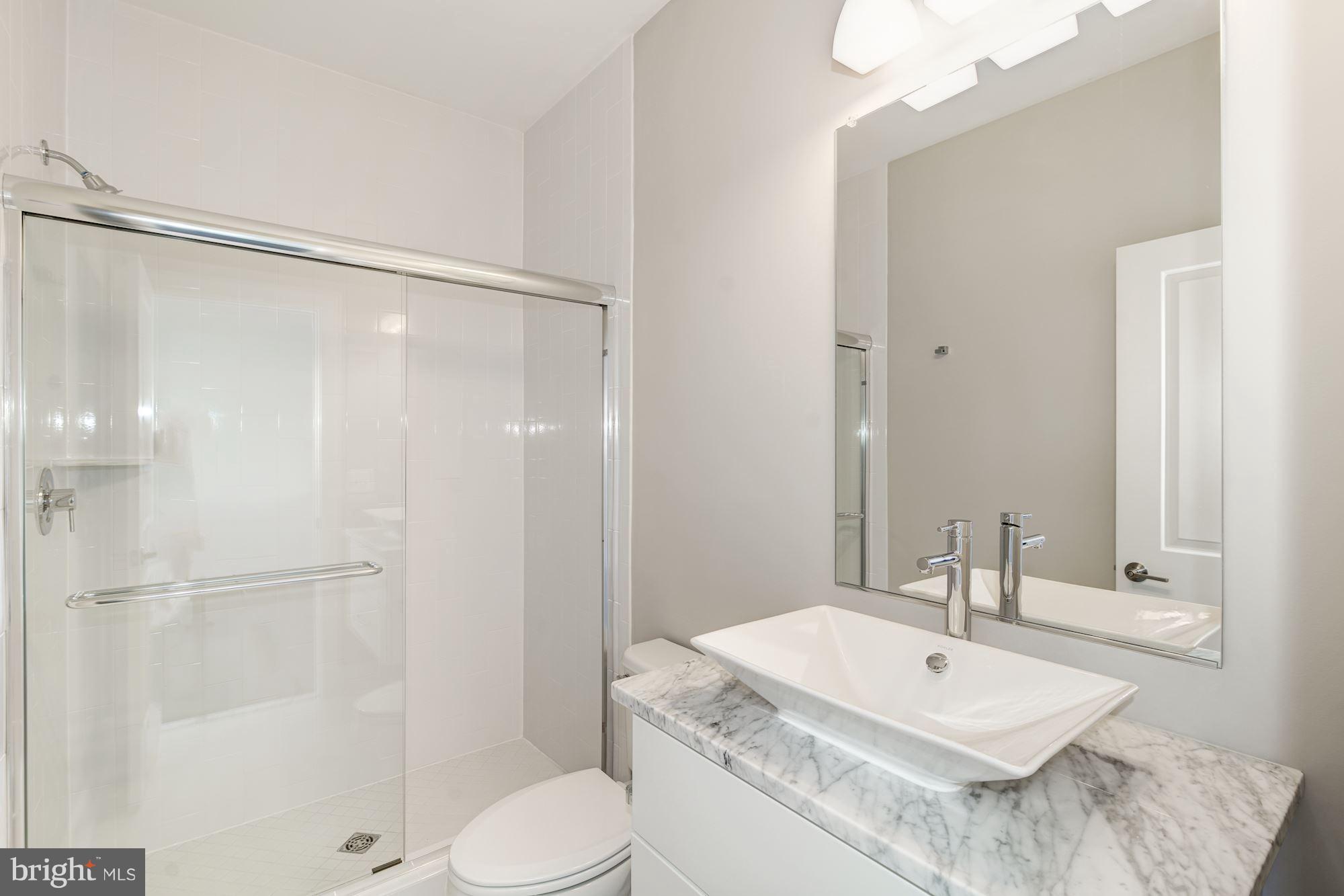 MAJESTY WEST - Residential