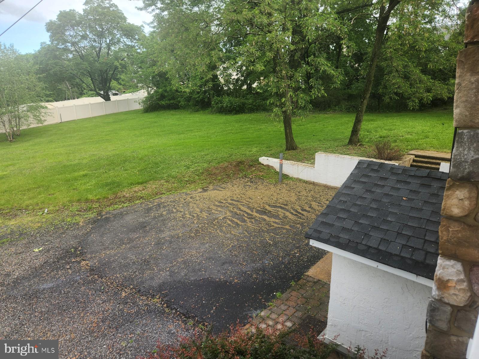 000 - Residential Lease