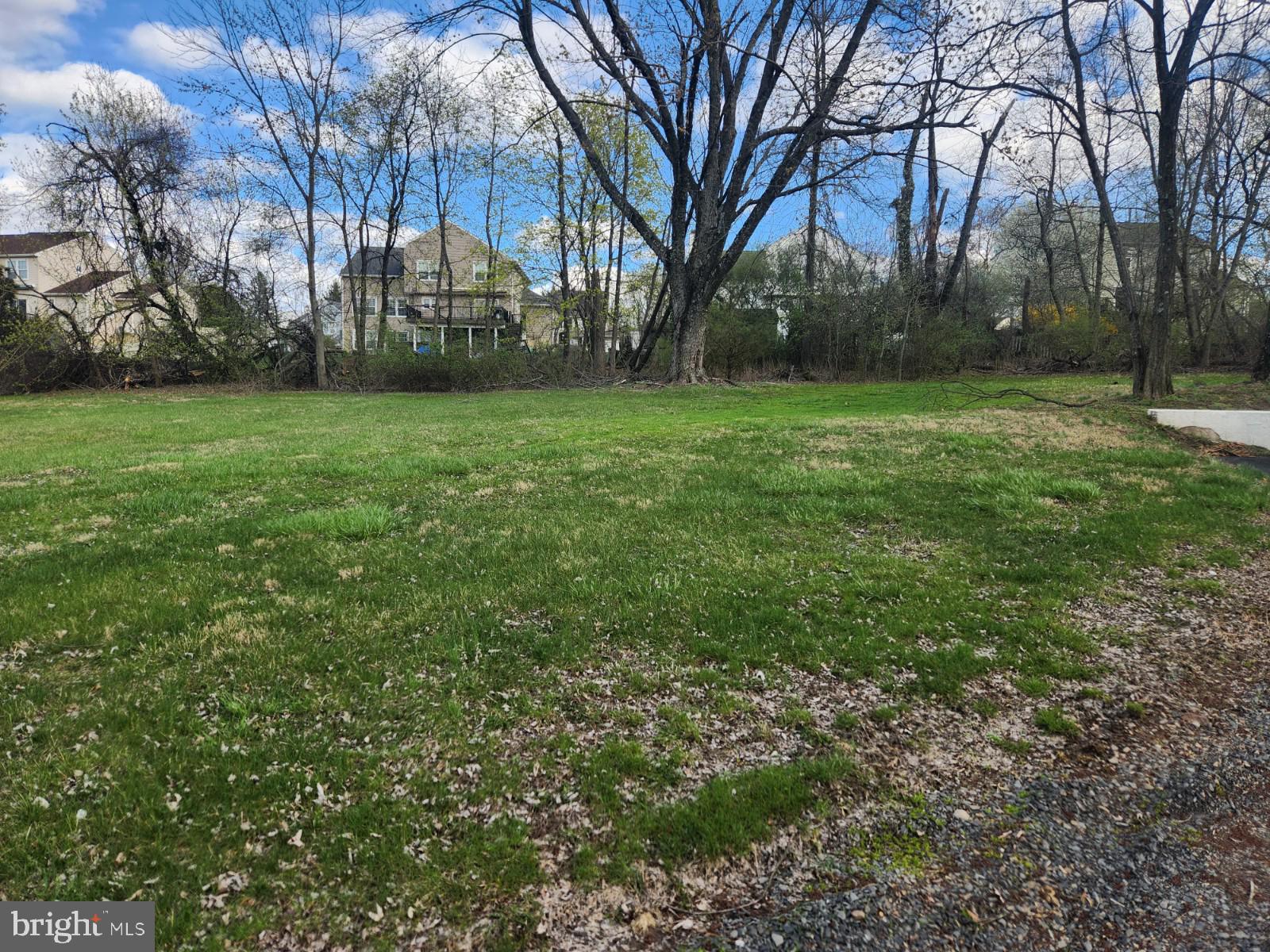 000 - Residential Lease