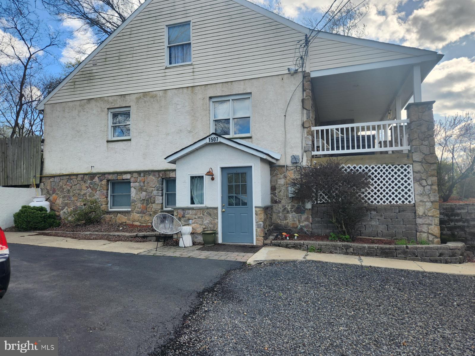 000 - Residential Lease