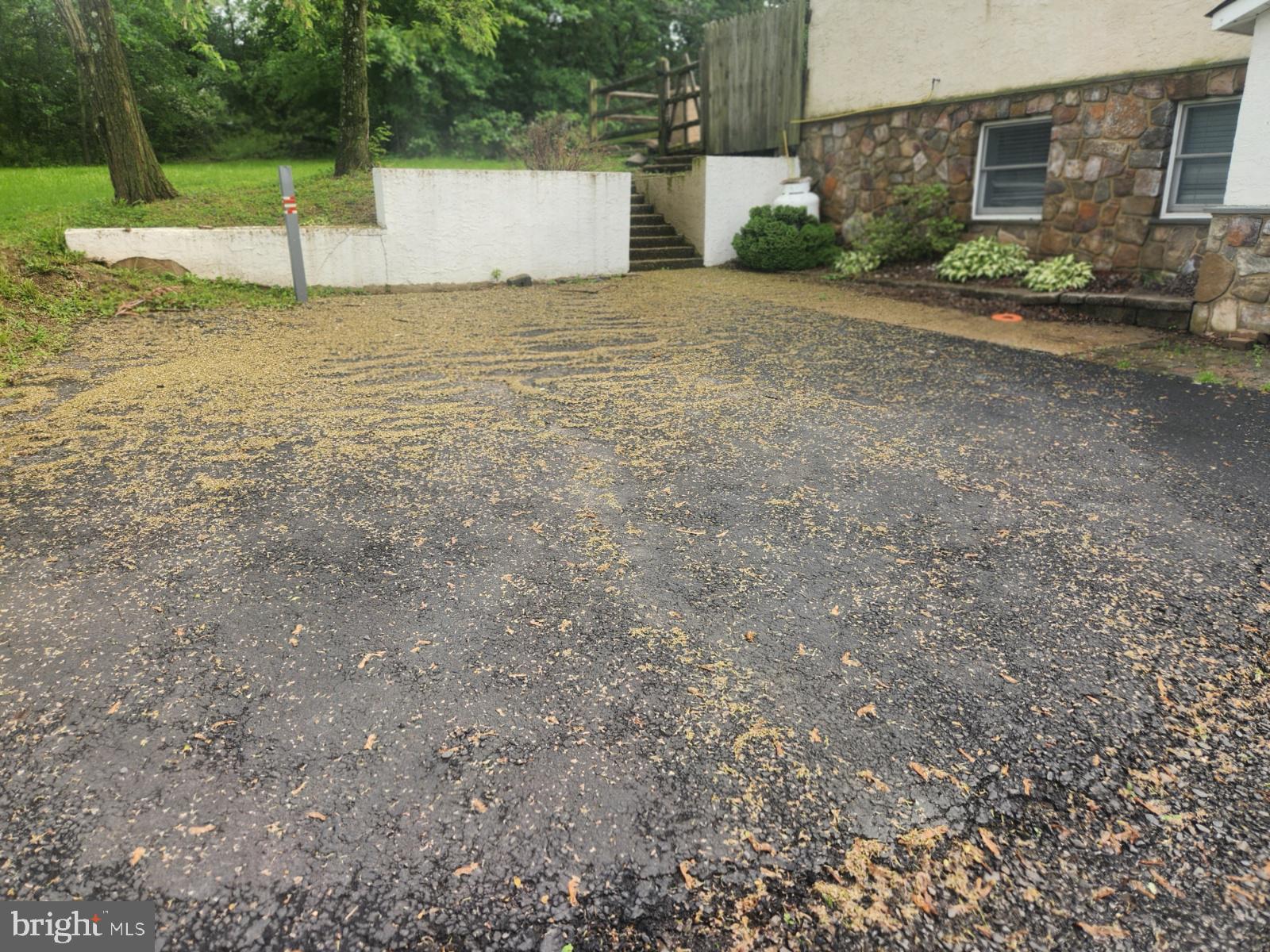 000 - Residential Lease