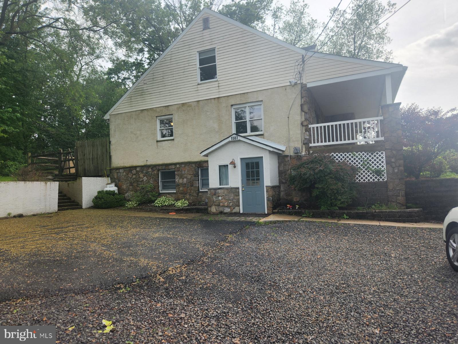 000 - Residential Lease