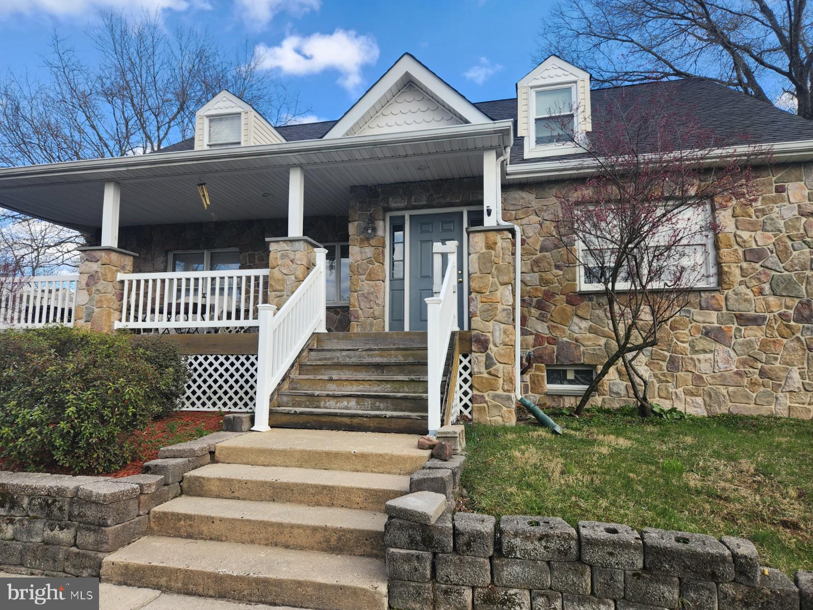 000 - Residential Lease