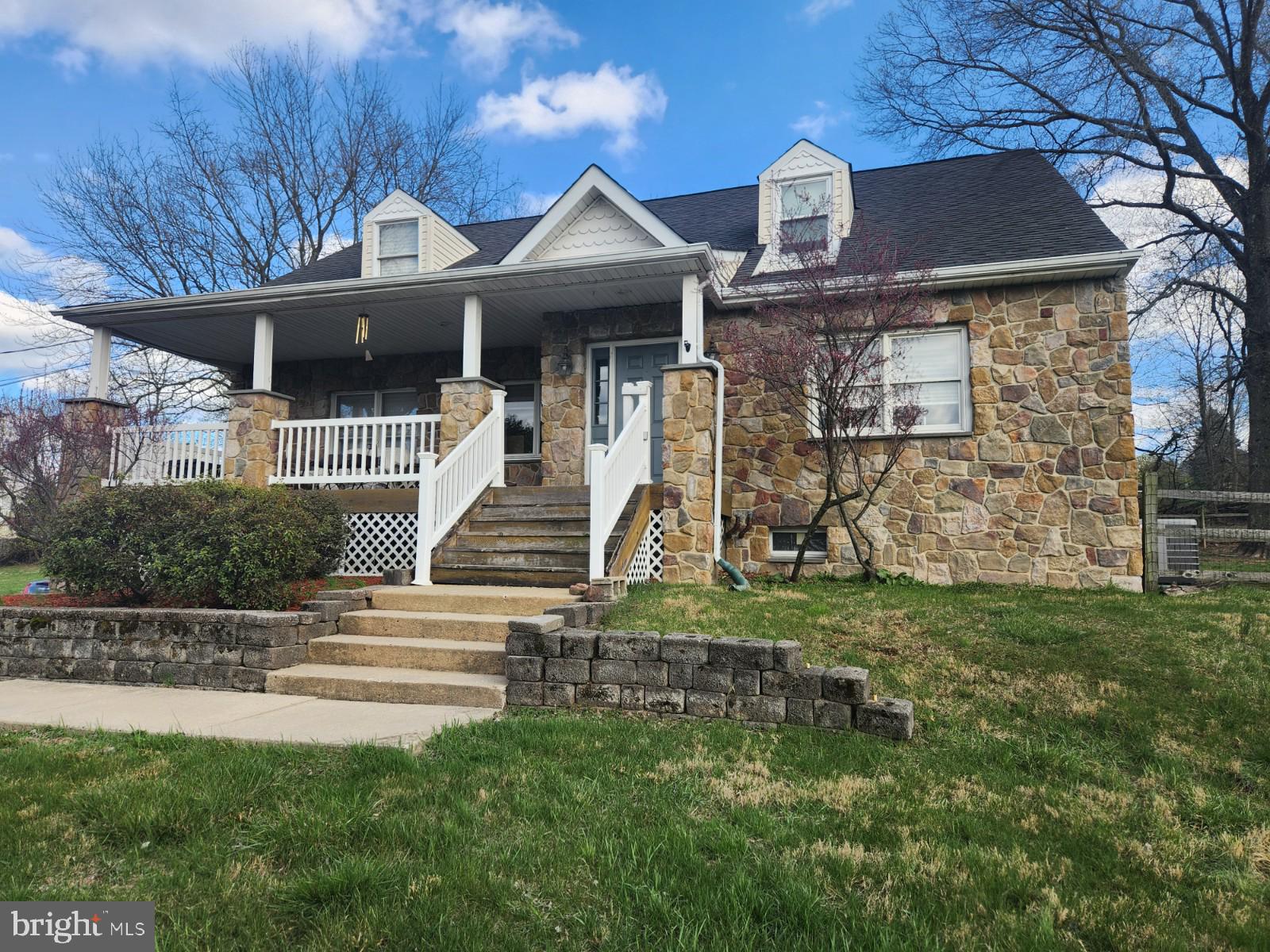 000 - Residential Lease