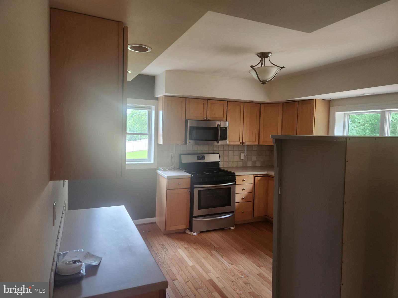 000 - Residential Lease