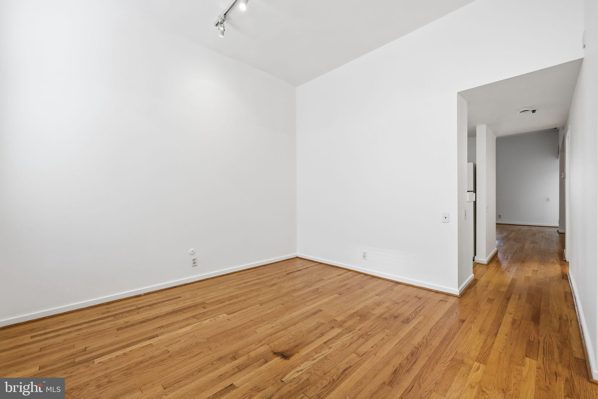 OLD CITY - Residential