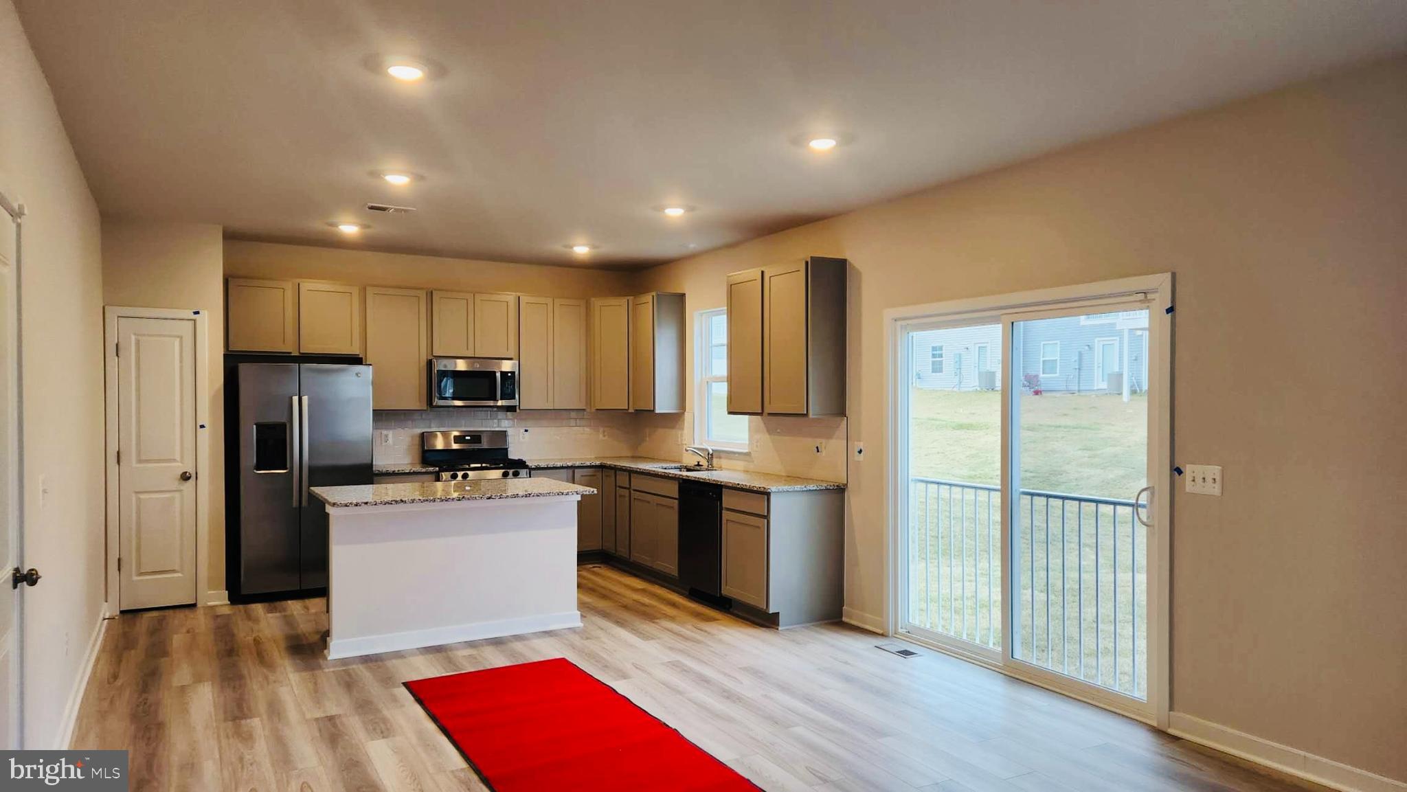 SENSENY VILLAGE - Residential Lease