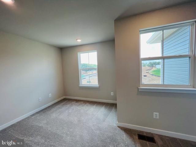 SENSENY VILLAGE - Residential Lease