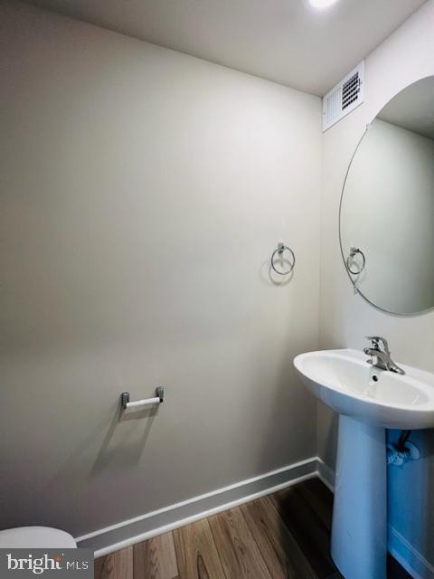 SENSENY VILLAGE - Residential Lease