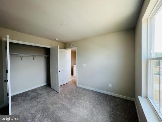 SENSENY VILLAGE - Residential Lease