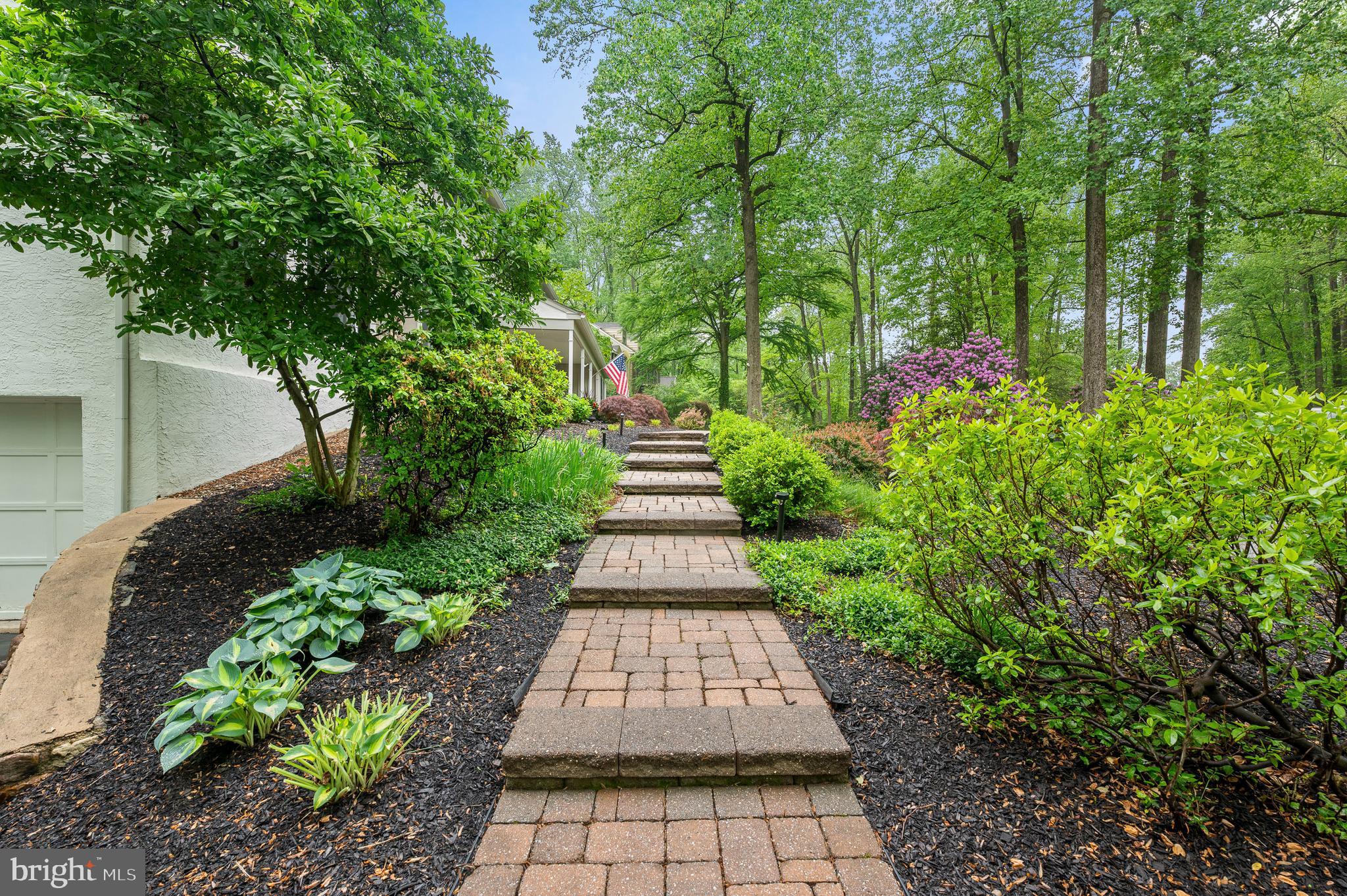 1047 BEAUMONT ROAD