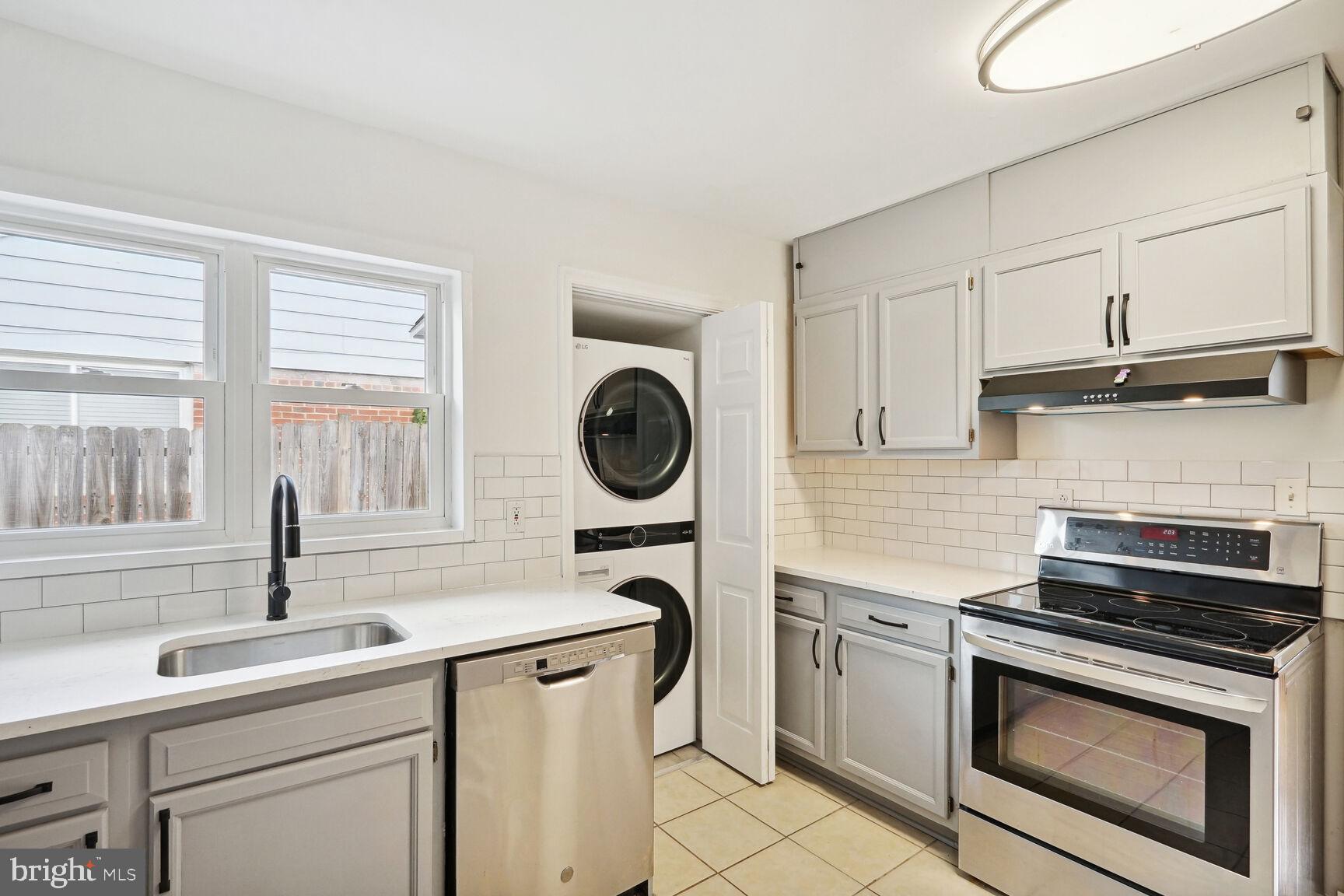 DAWN VILLAGE - Residential