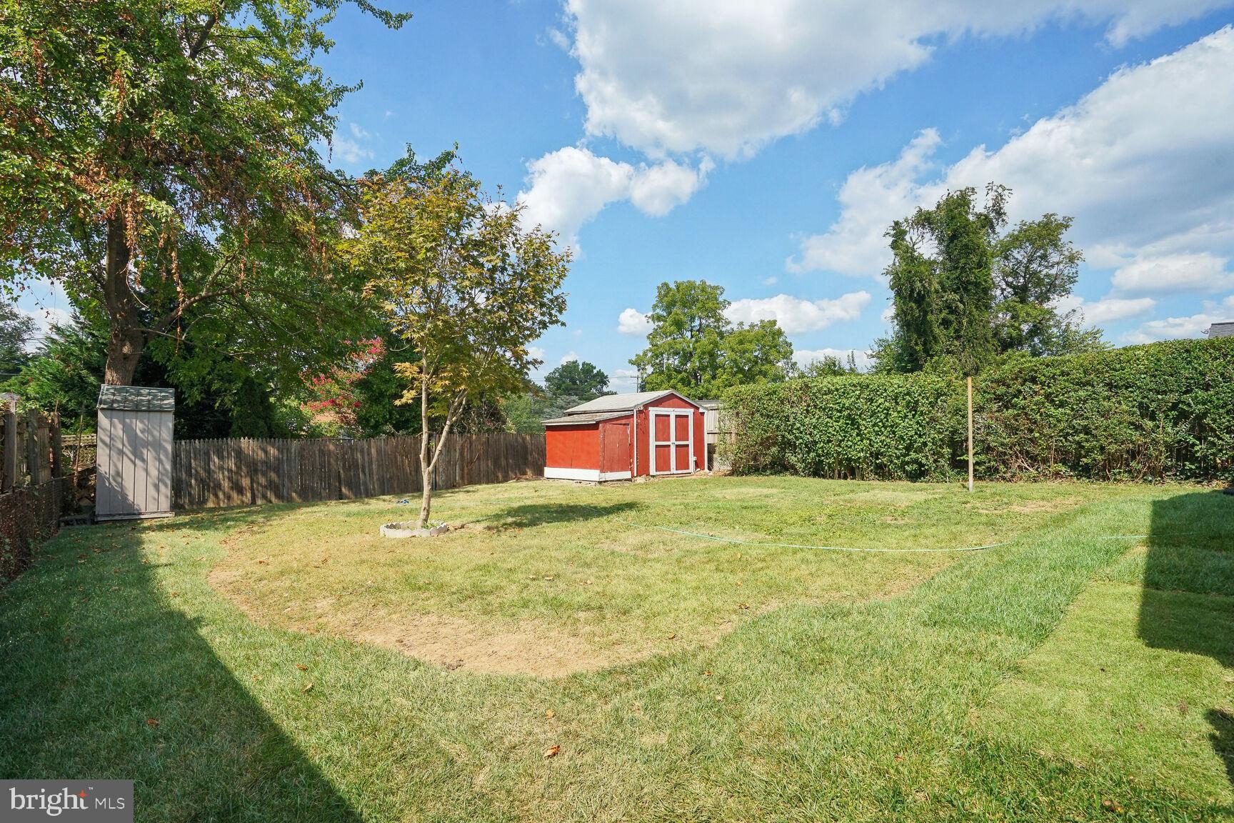 DAWN VILLAGE - Residential