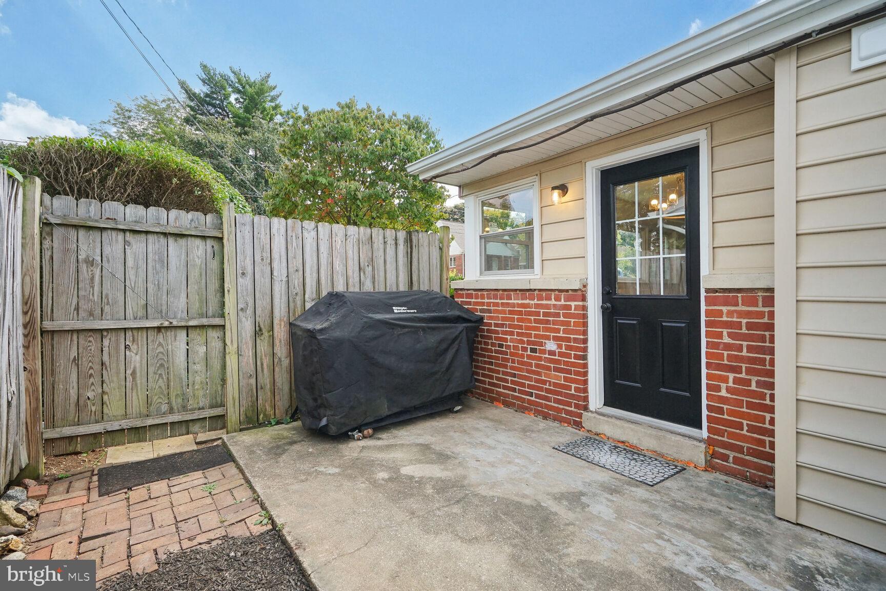 DAWN VILLAGE - Residential