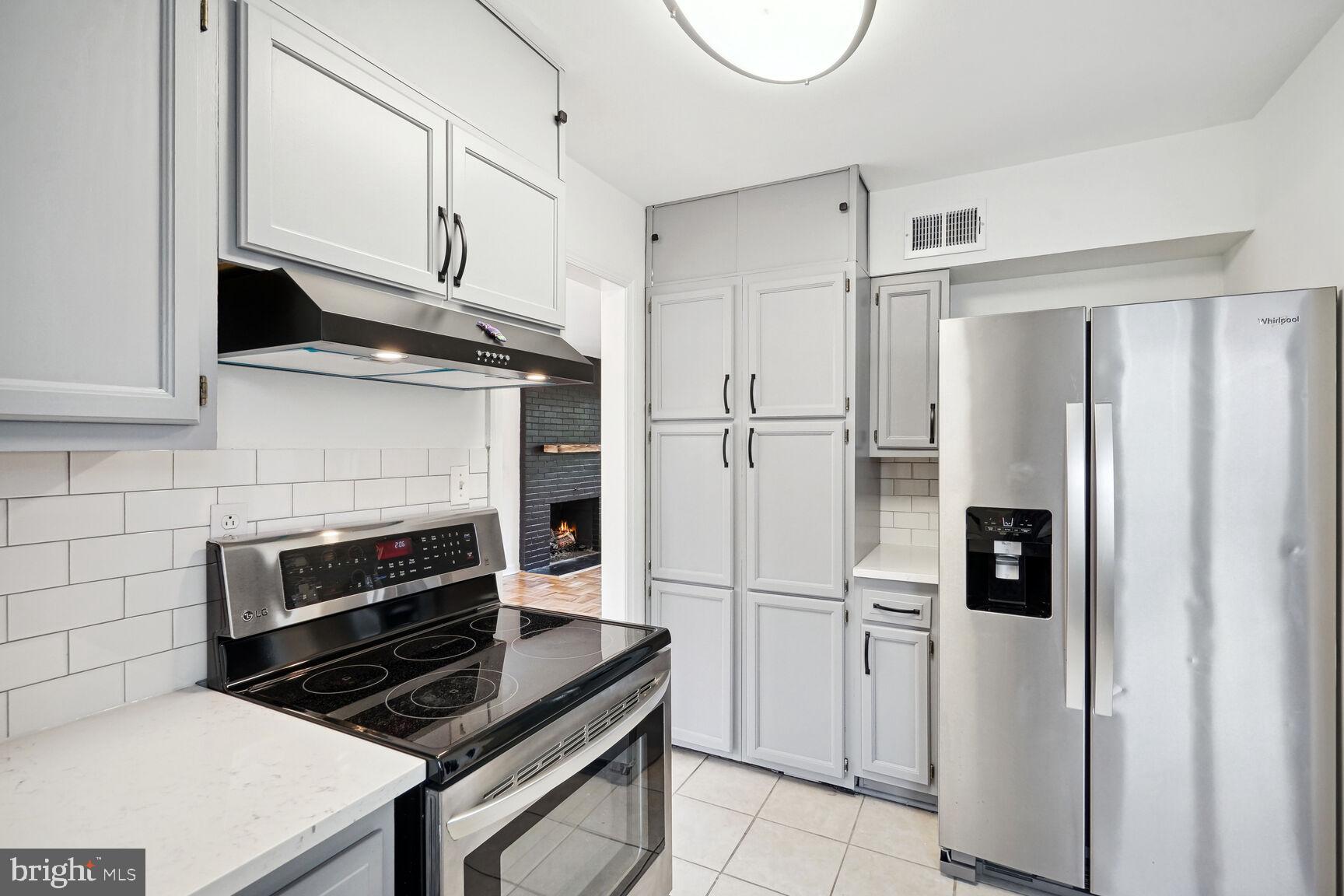 DAWN VILLAGE - Residential