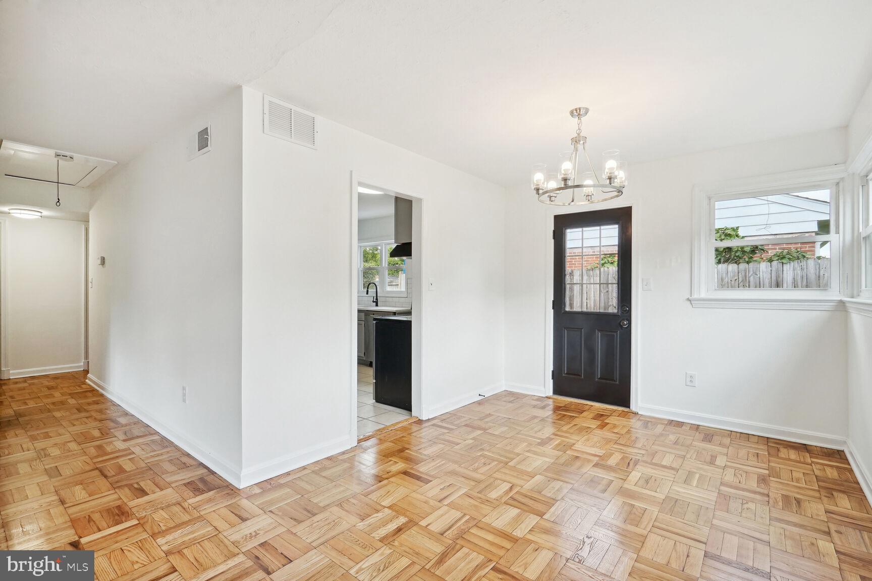 DAWN VILLAGE - Residential