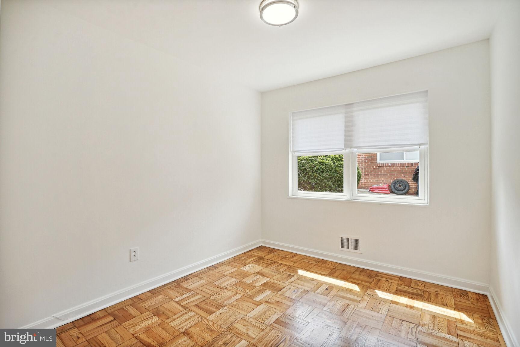 DAWN VILLAGE - Residential