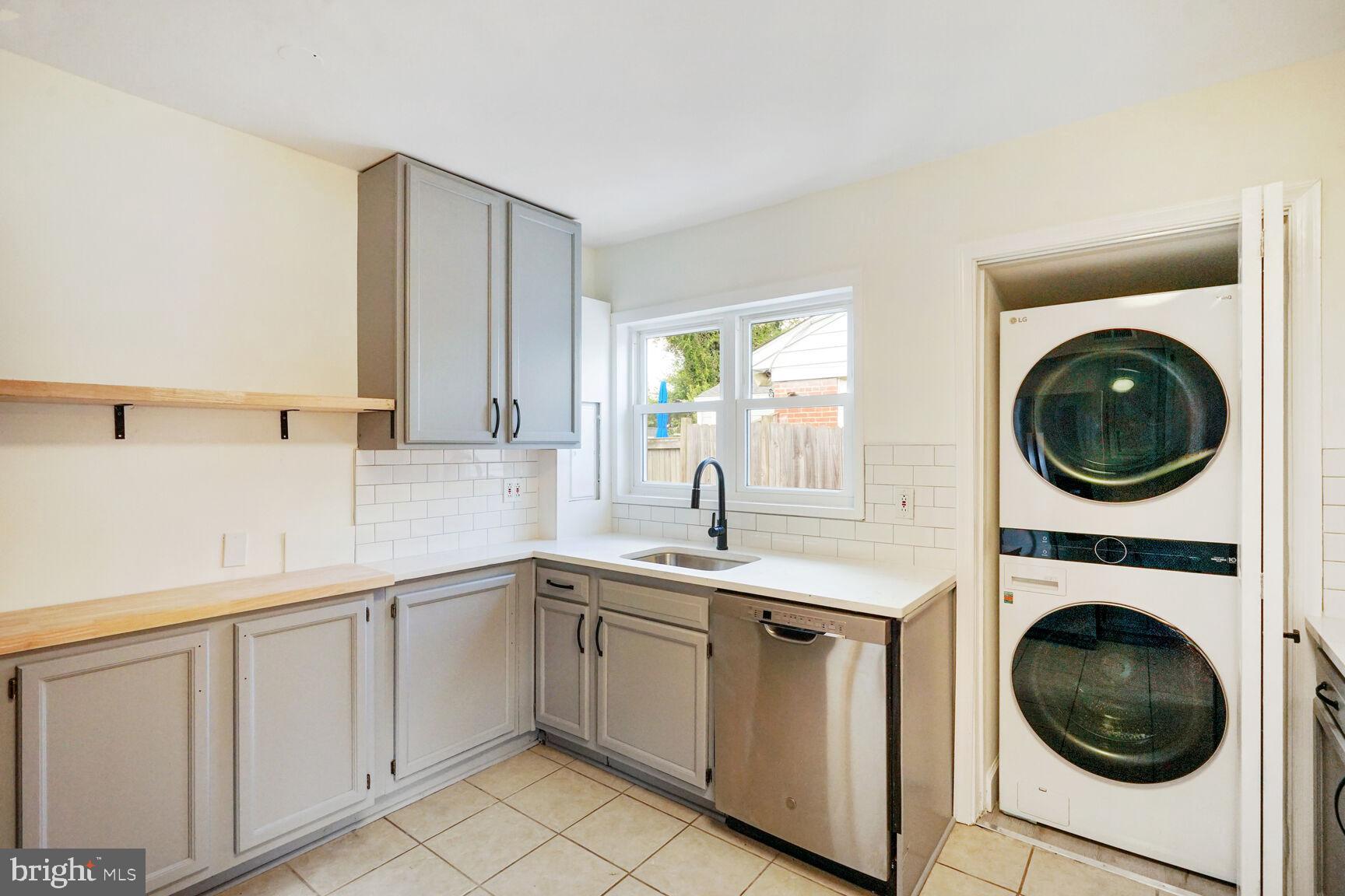 DAWN VILLAGE - Residential