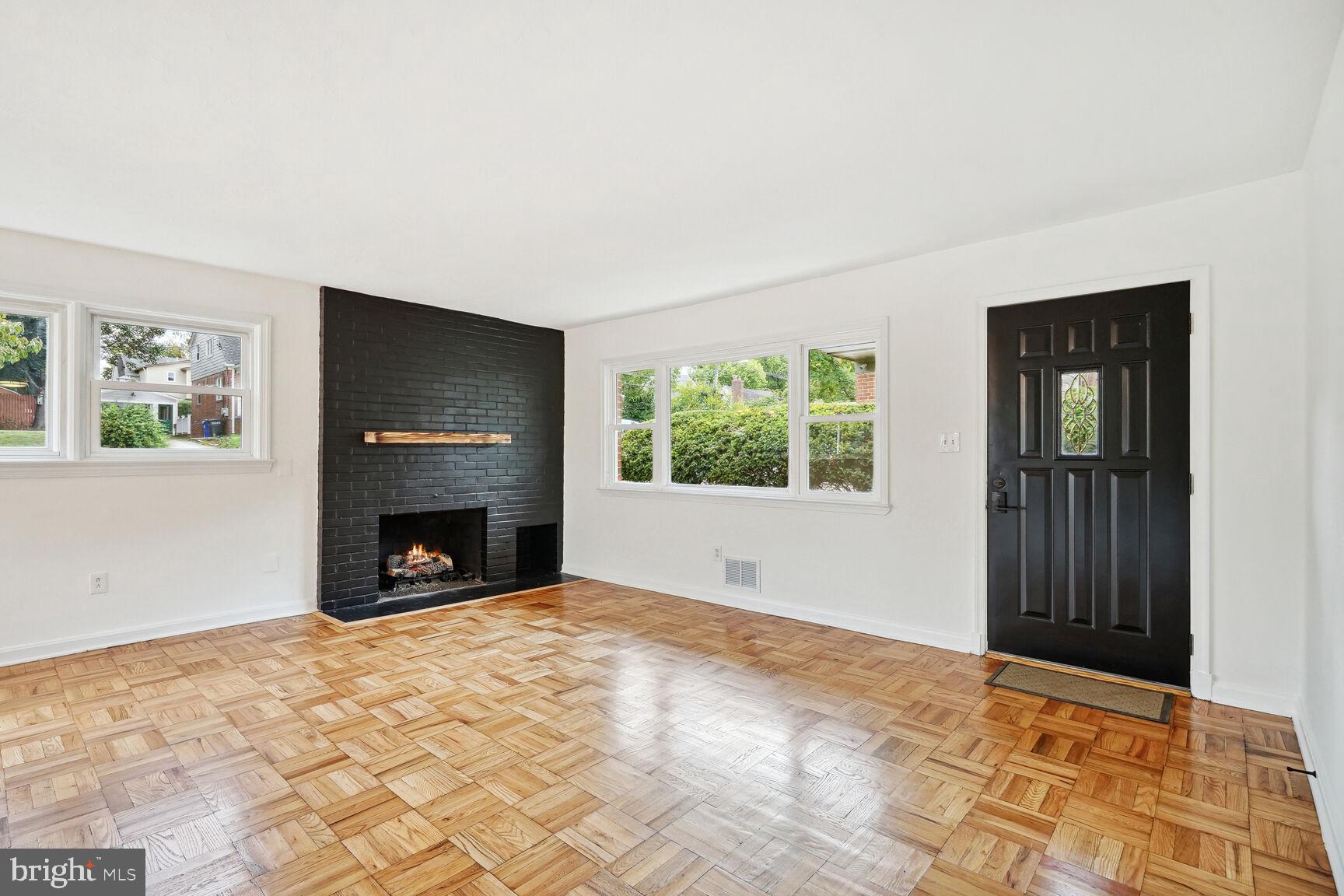 DAWN VILLAGE - Residential