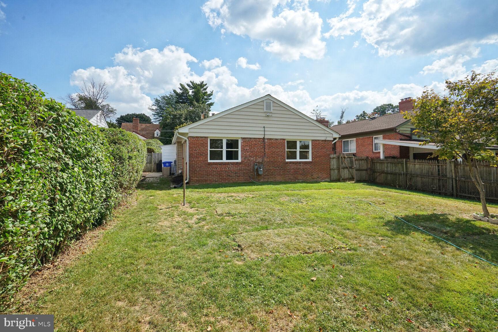 DAWN VILLAGE - Residential