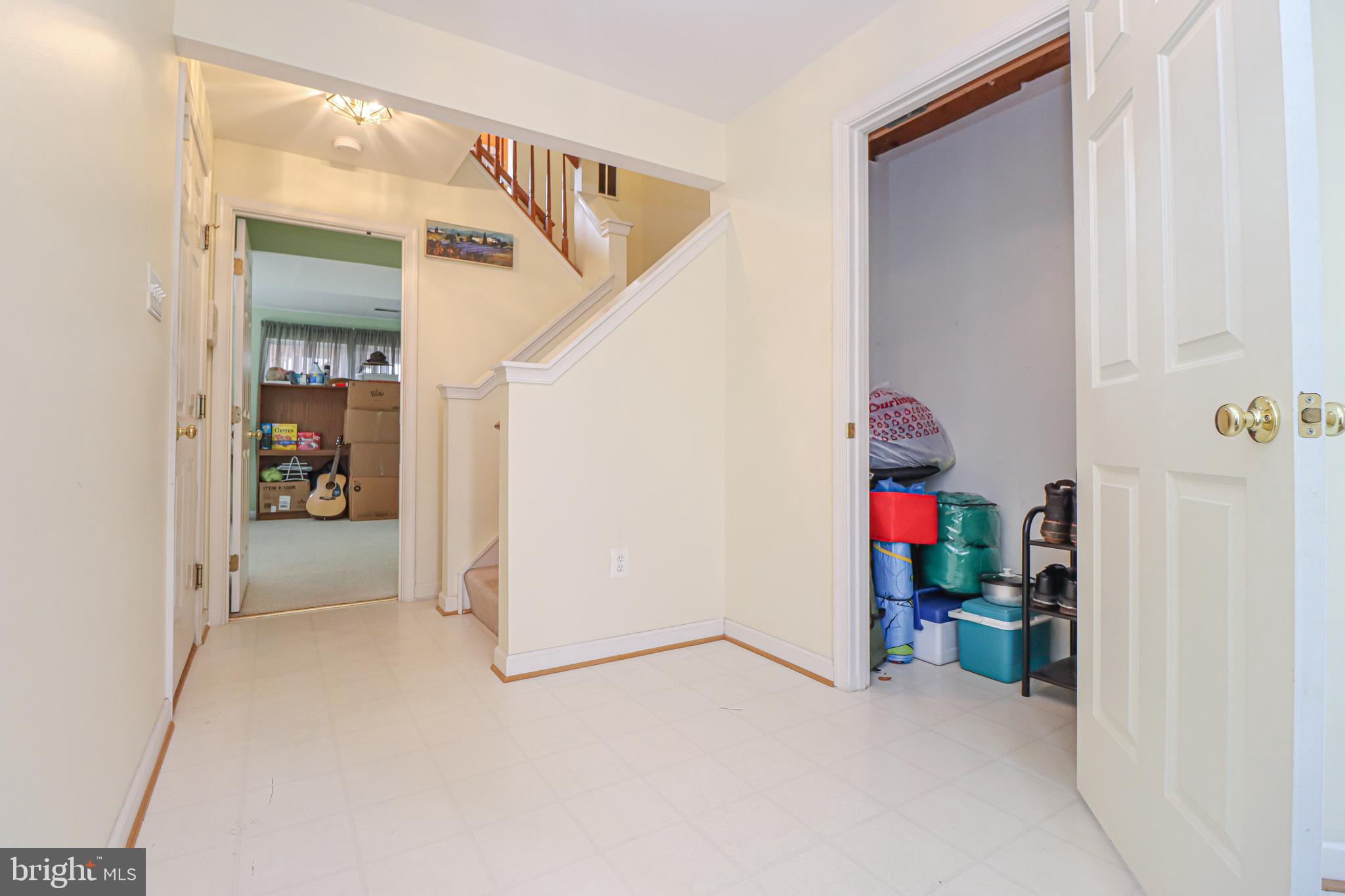 SOUTH RIDING - Residential