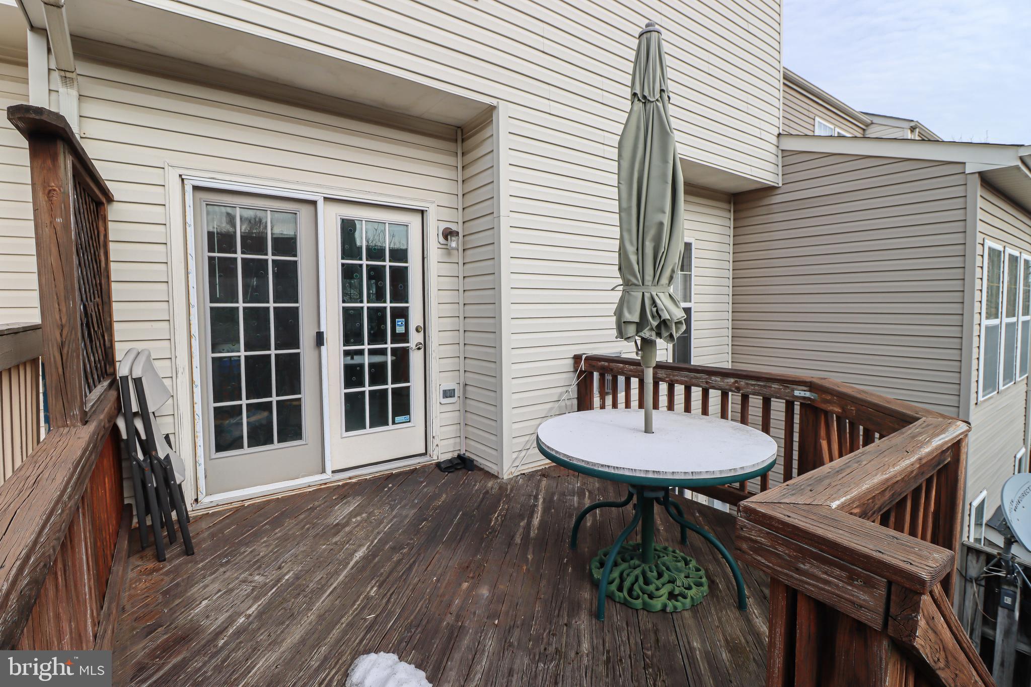 SOUTH RIDING - Residential