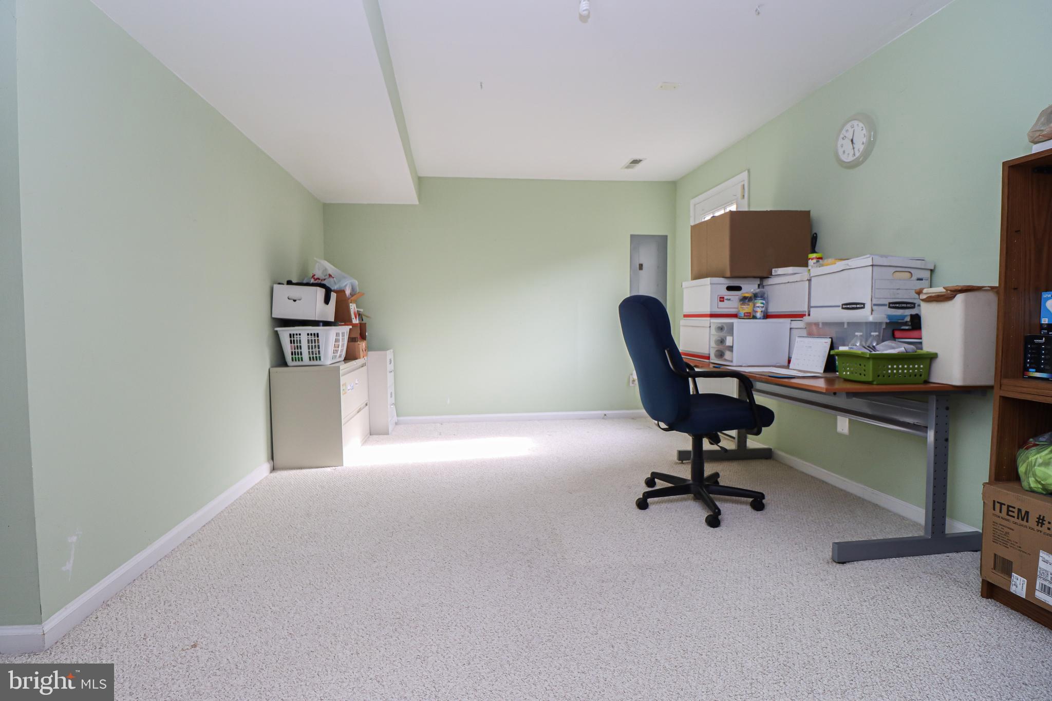 SOUTH RIDING - Residential