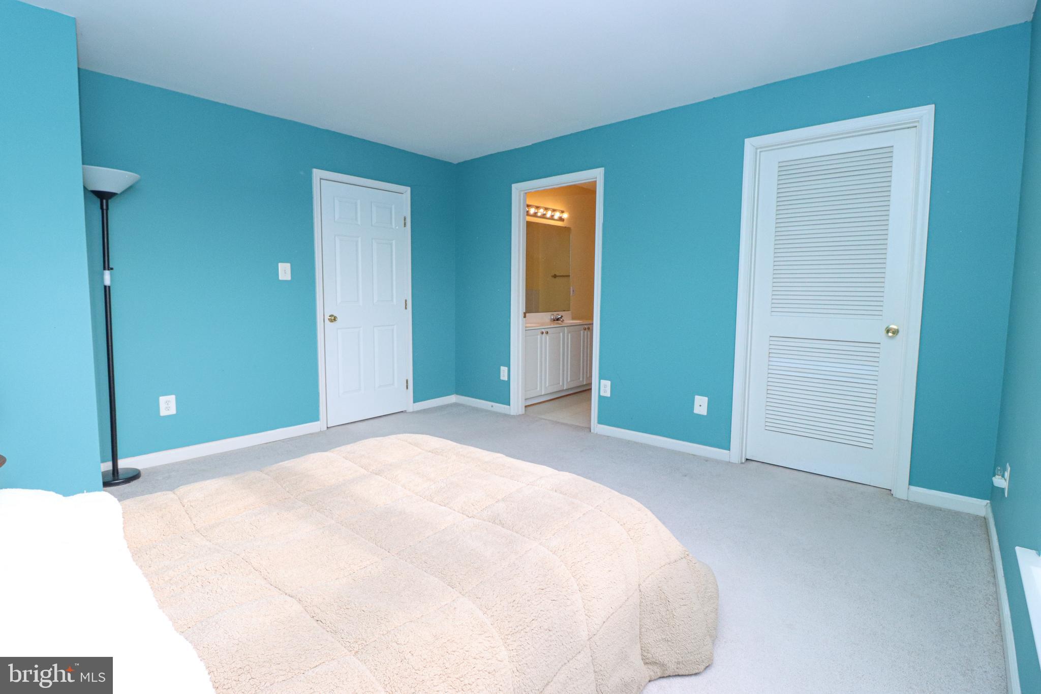 SOUTH RIDING - Residential