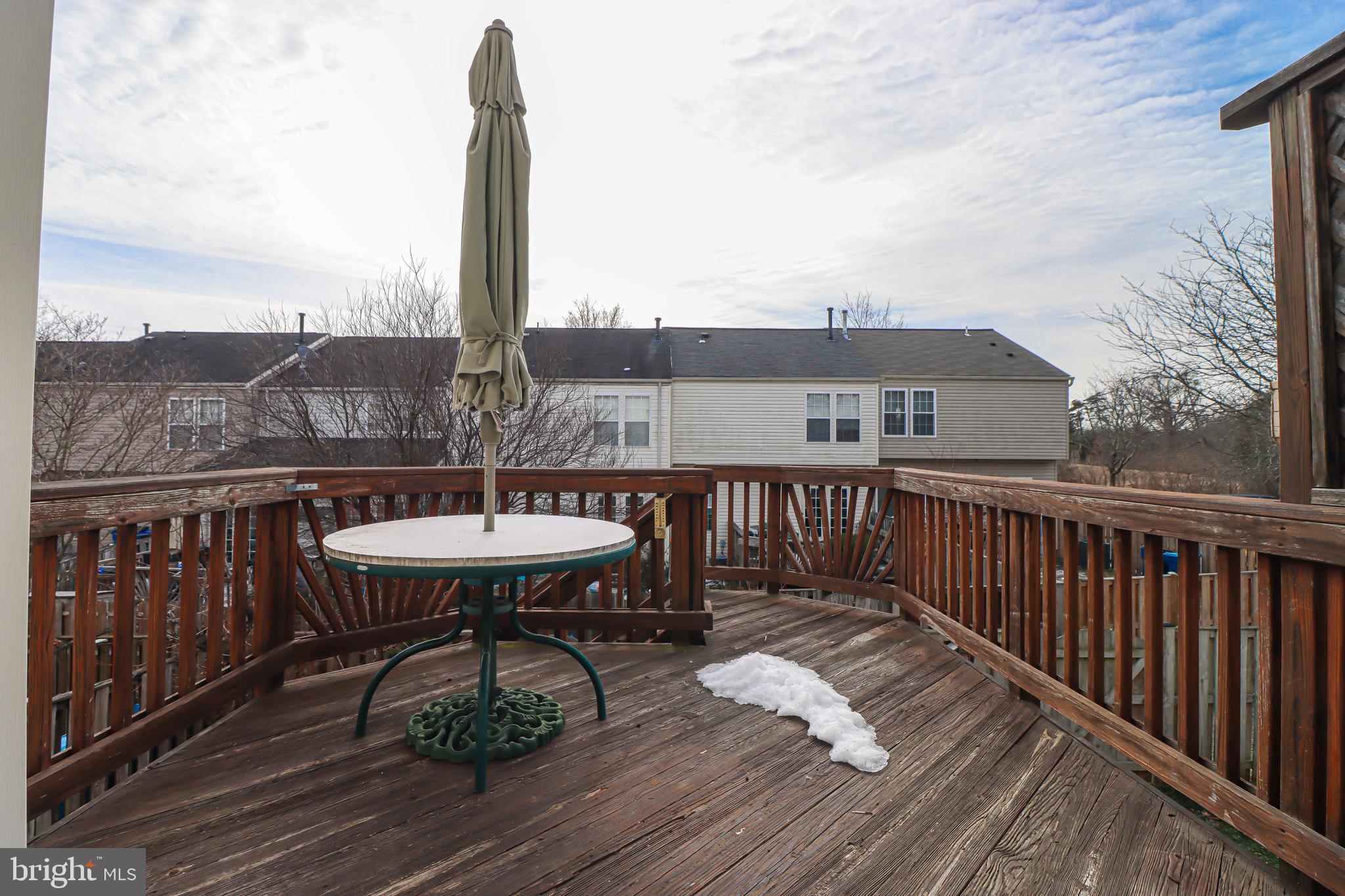 SOUTH RIDING - Residential