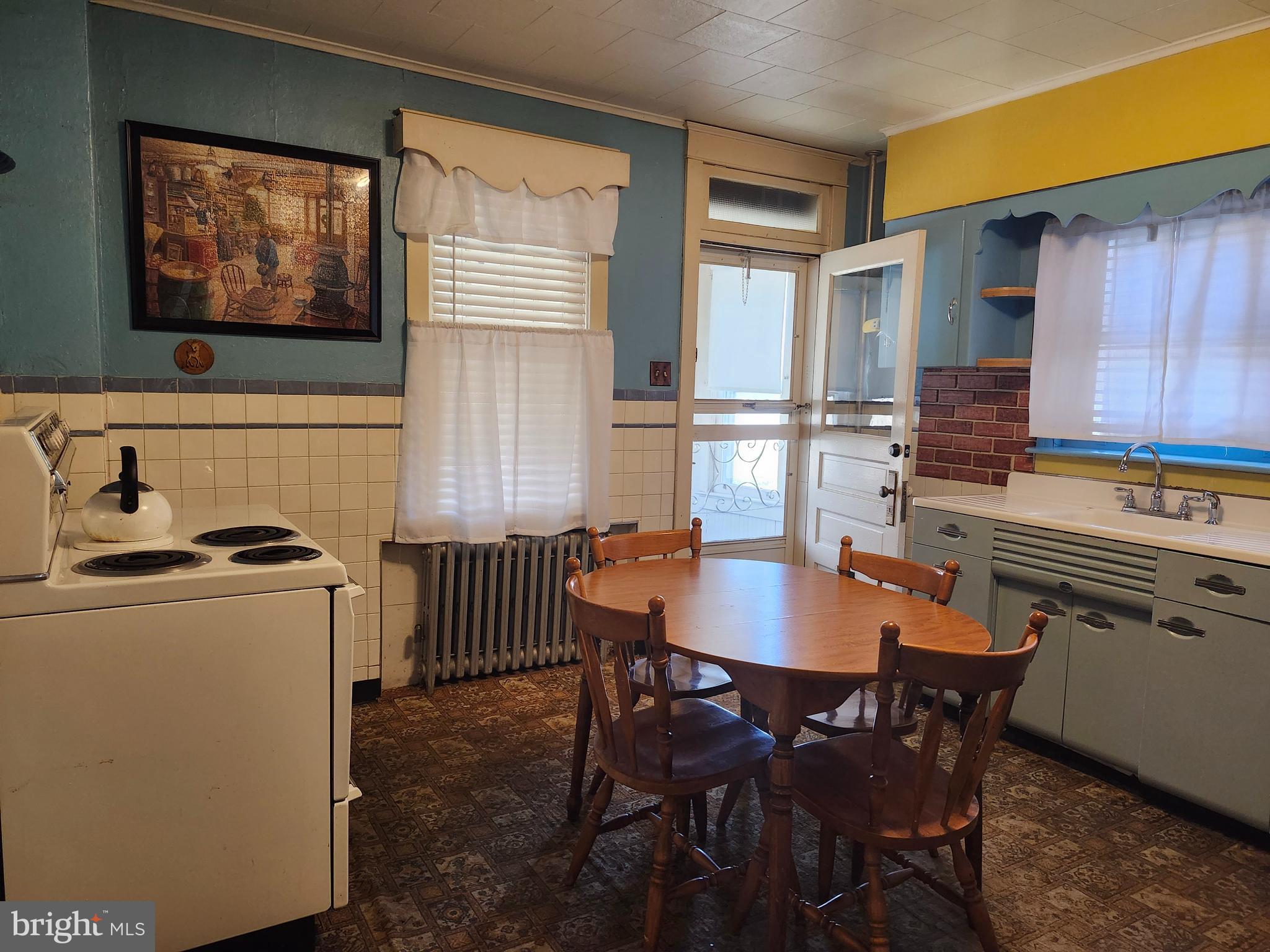 SUMMIT HILL BOROUGH - Residential