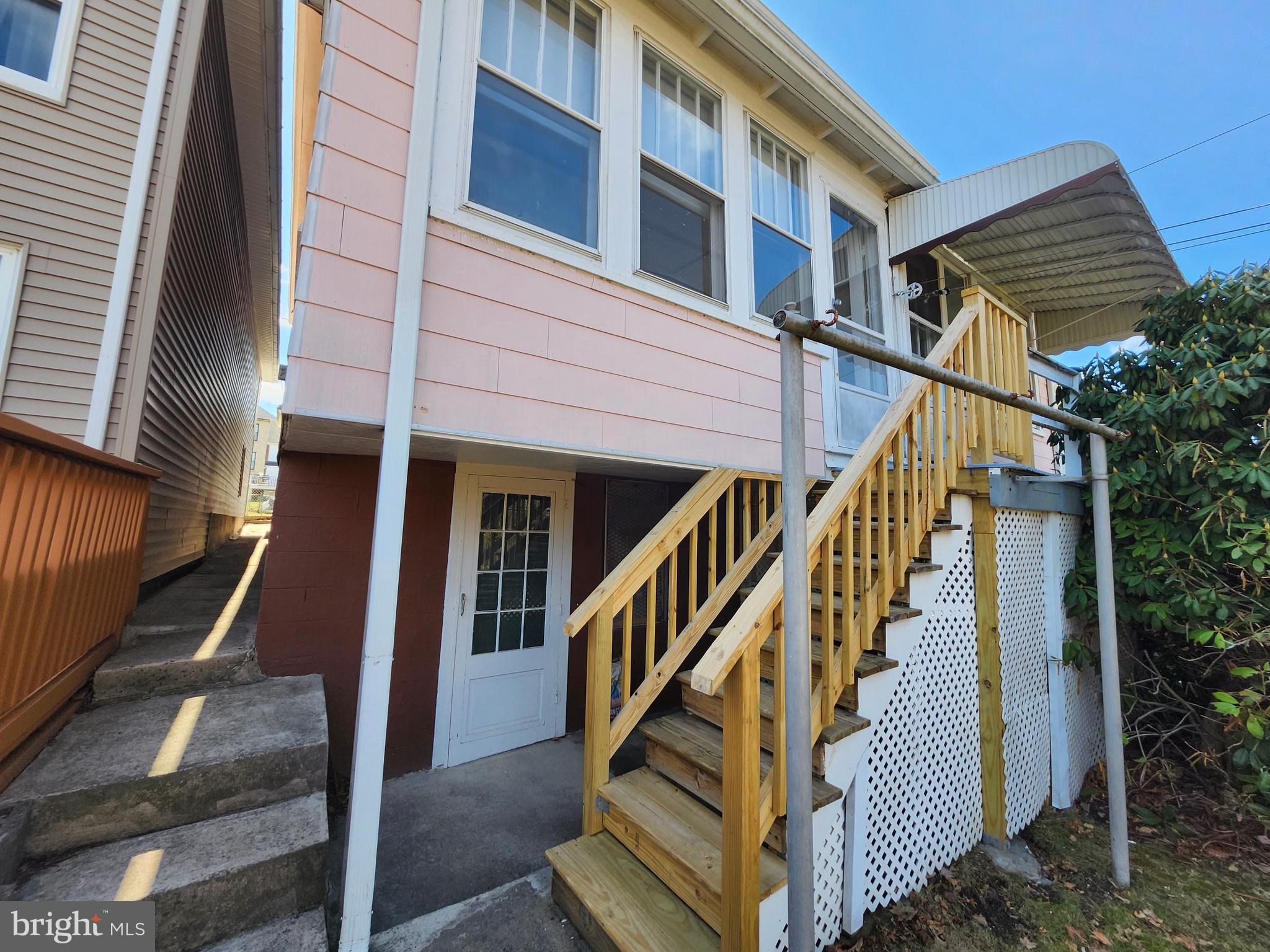 SUMMIT HILL BOROUGH - Residential