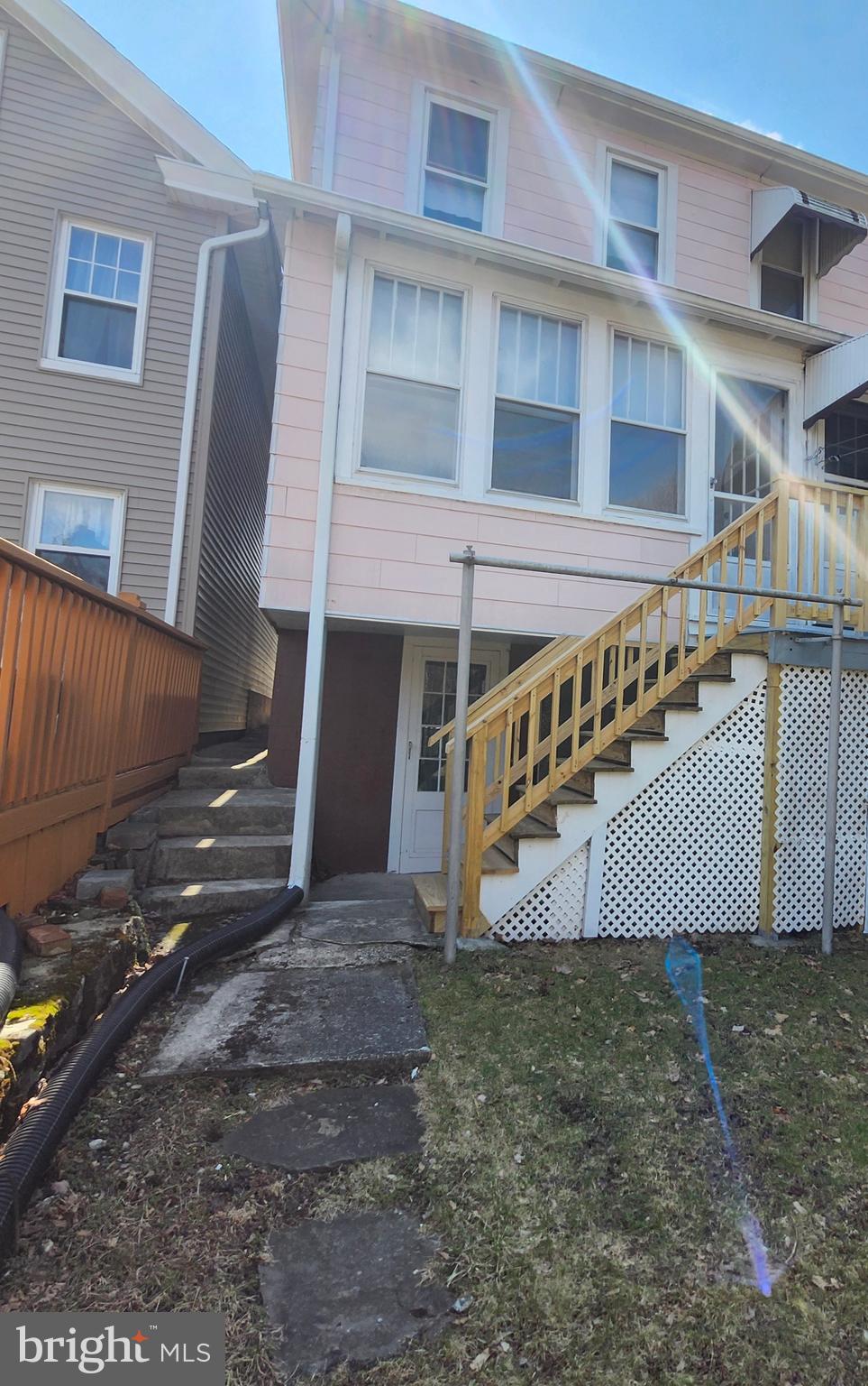 SUMMIT HILL BOROUGH - Residential