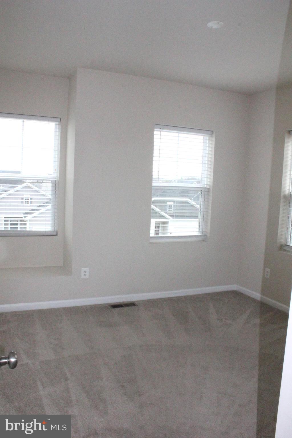 SNOWDEN BRIDGE - Residential Lease