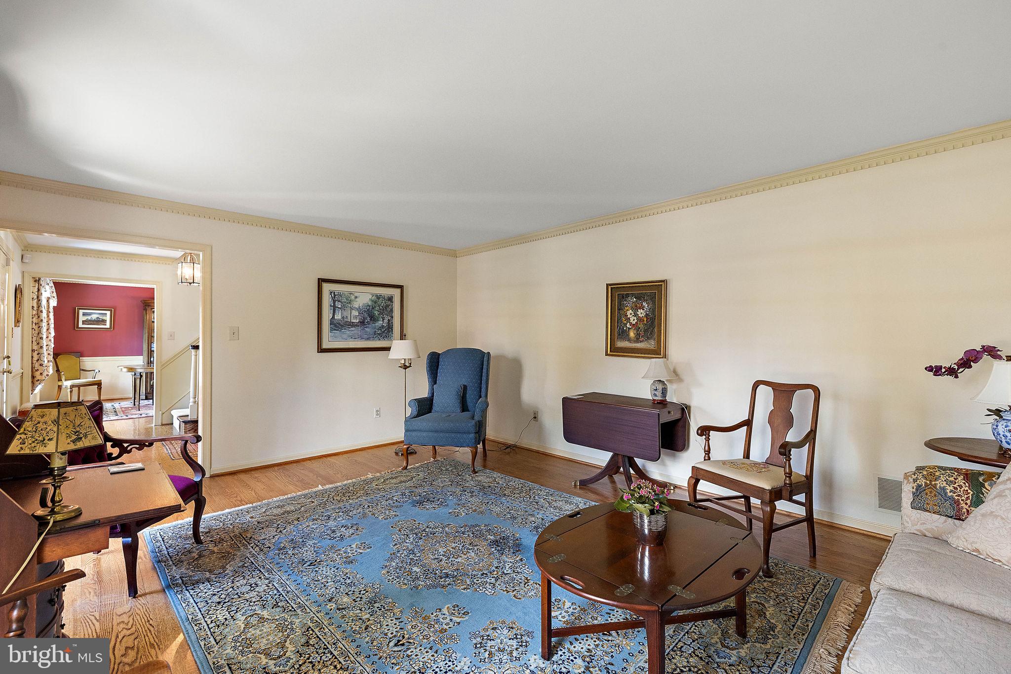 SPRING MEADOWS - Residential