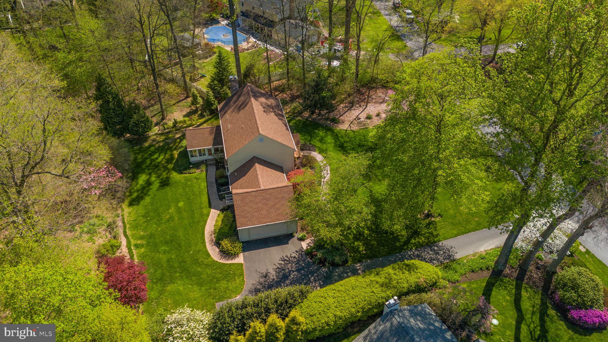 SPRING MEADOWS - Residential