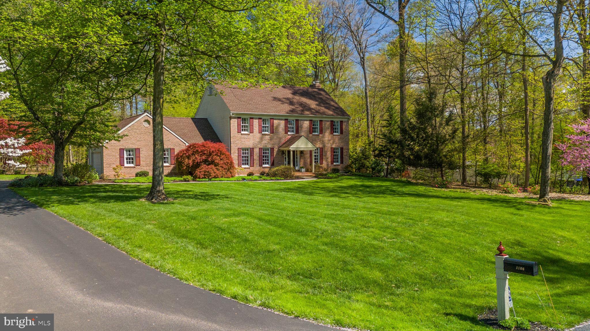 SPRING MEADOWS - Residential