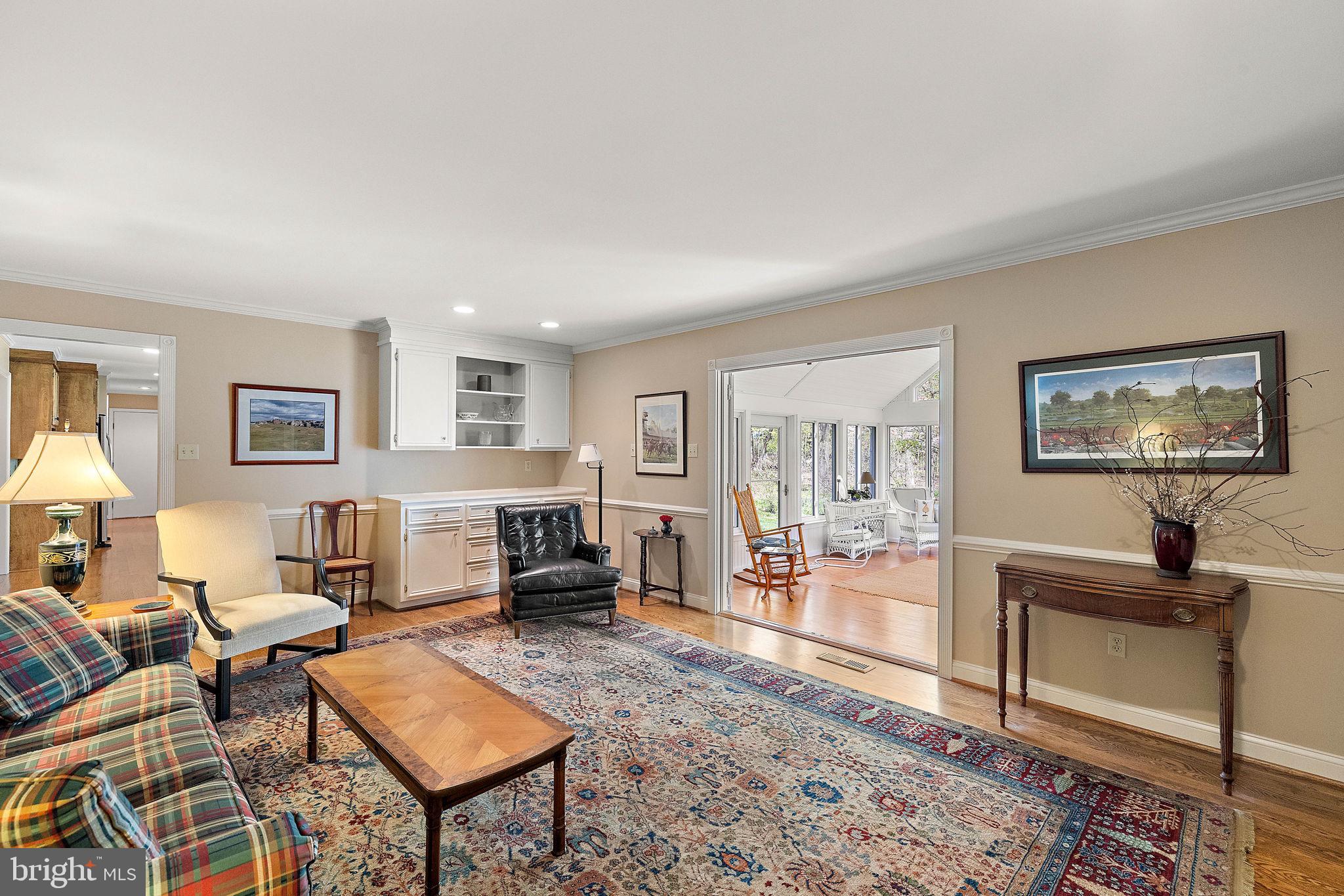 SPRING MEADOWS - Residential