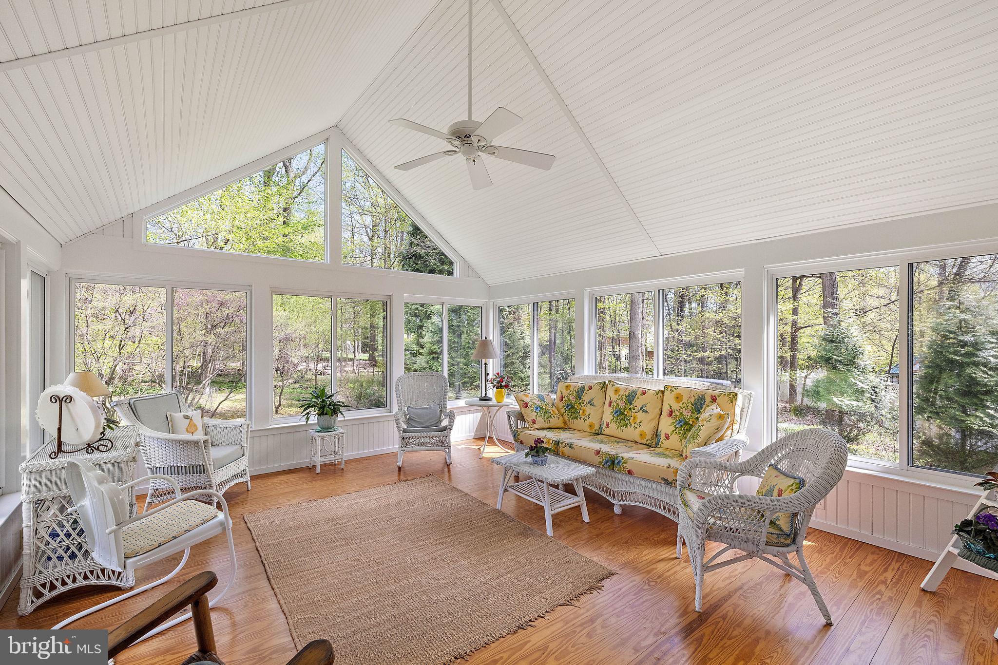 SPRING MEADOWS - Residential