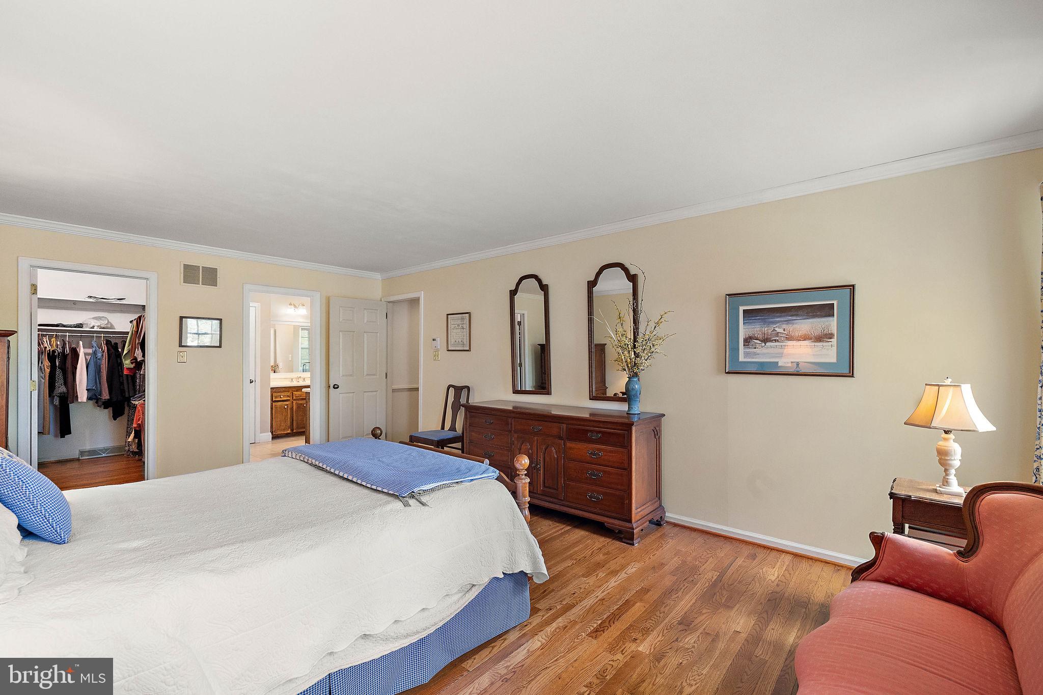 SPRING MEADOWS - Residential