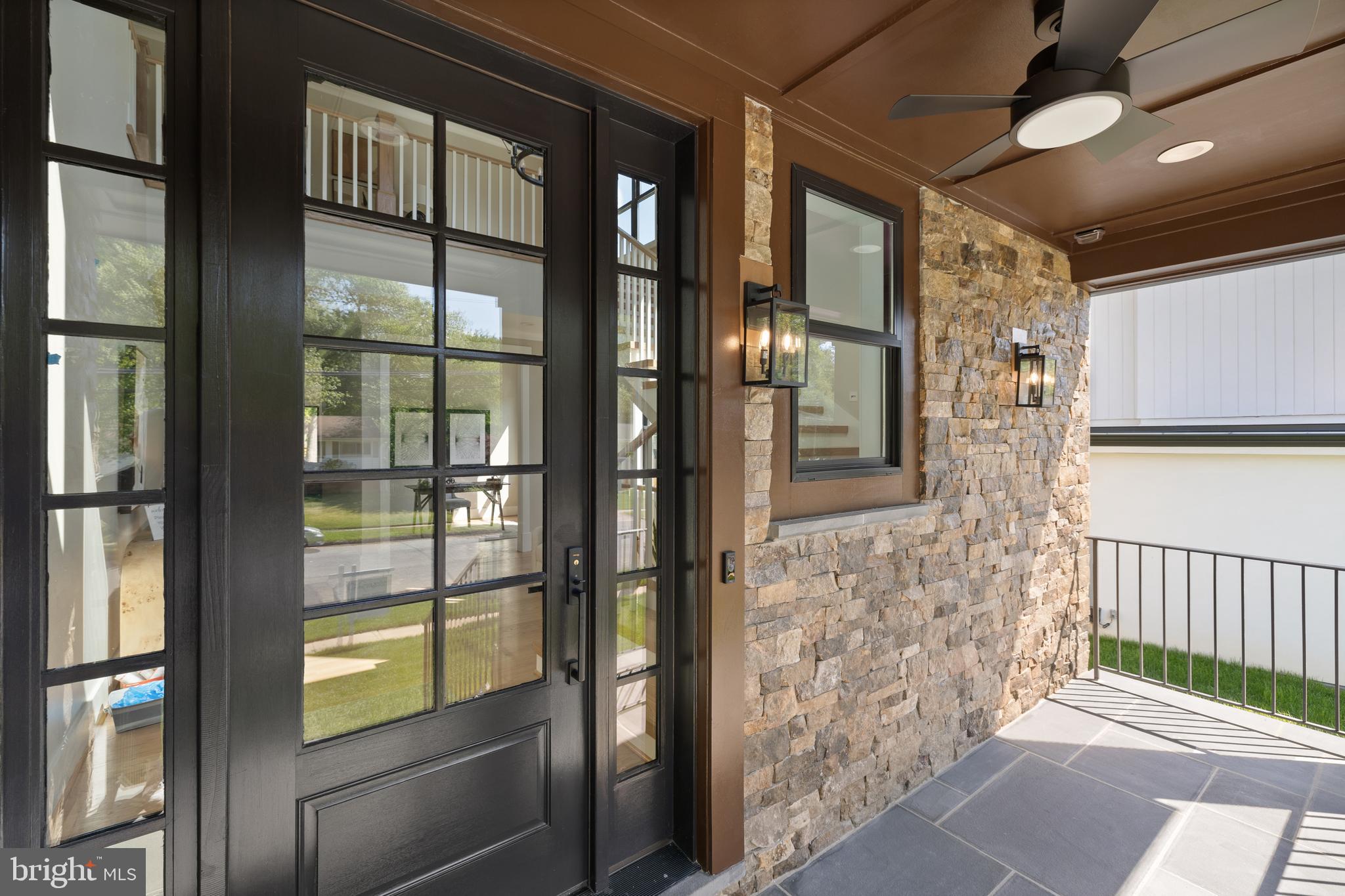 VIENNA WOODS - Residential