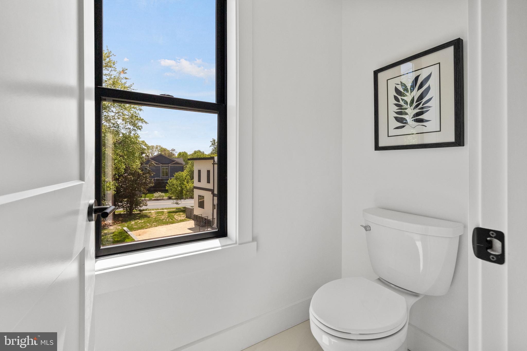 VIENNA WOODS - Residential