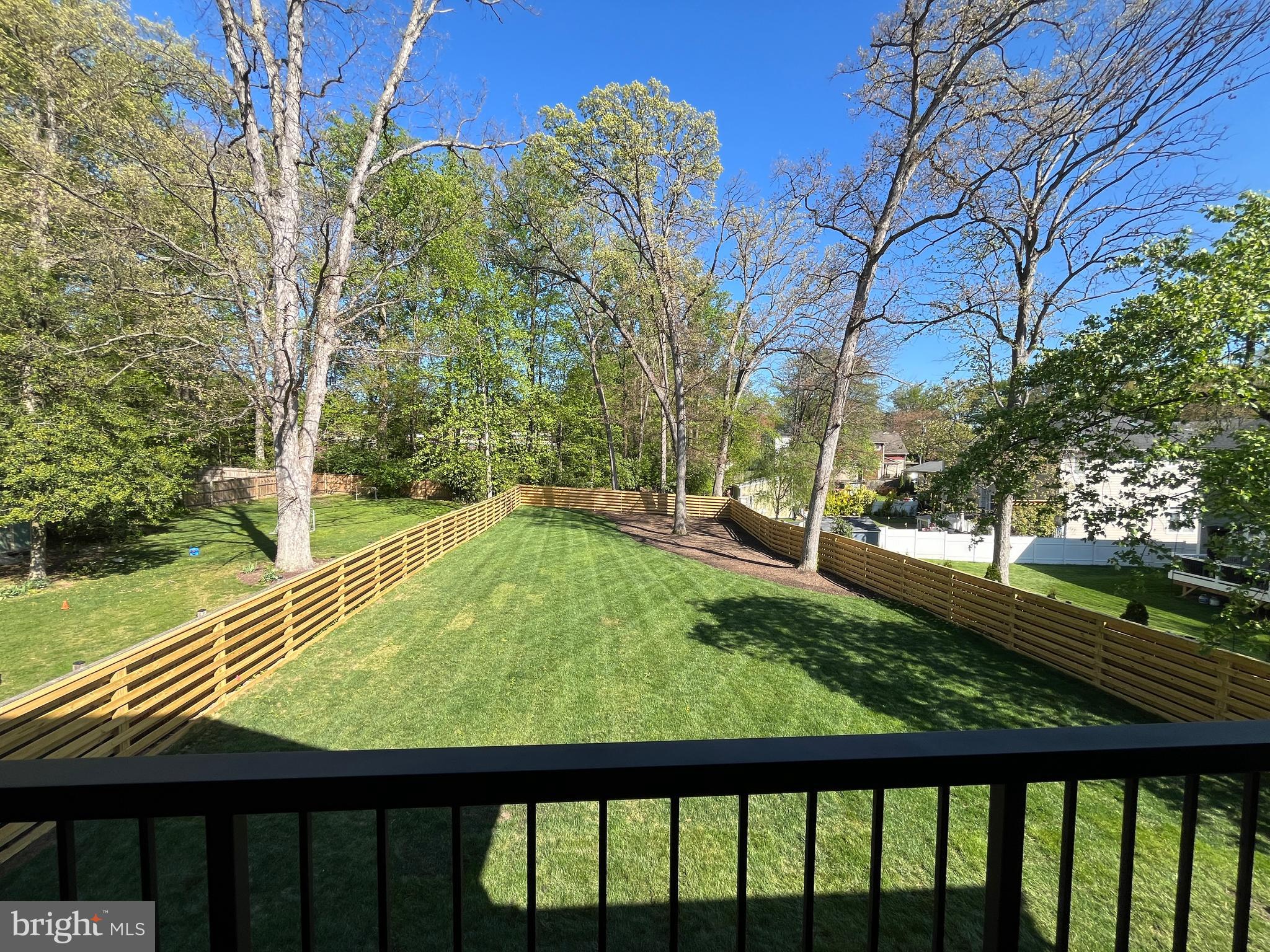 VIENNA WOODS - Residential