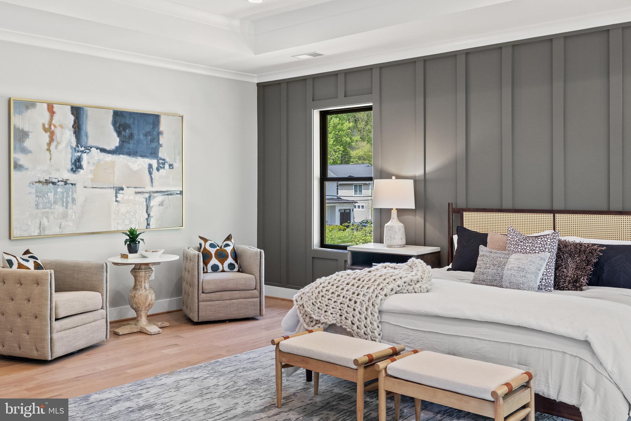 VIENNA WOODS - Residential