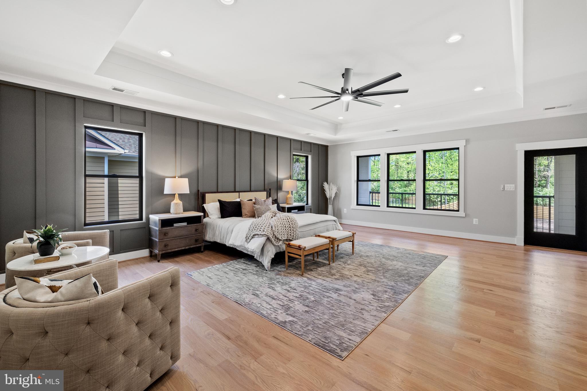 VIENNA WOODS - Residential